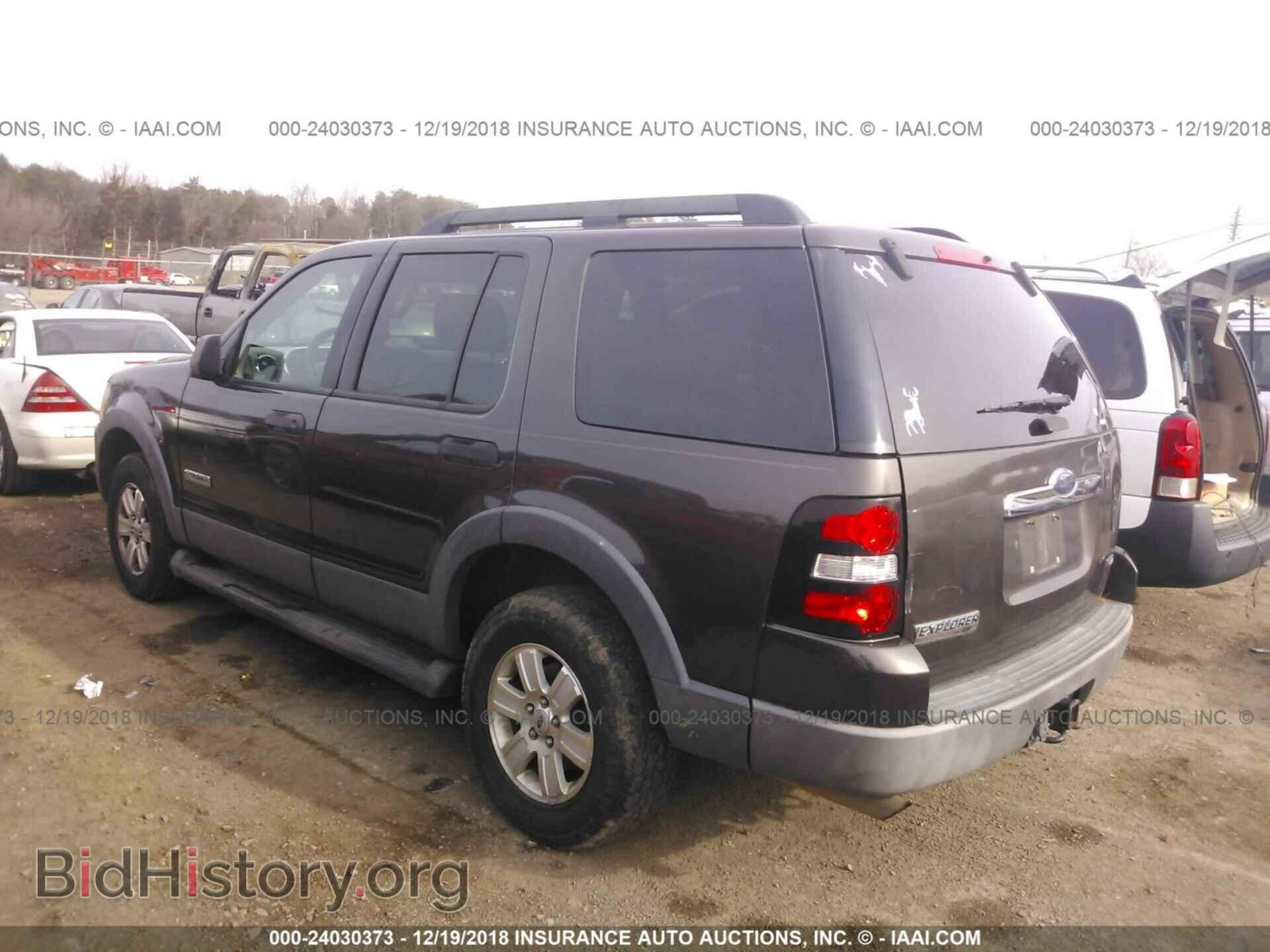 2006 FORD EXPLORER - VIN: 1FMEU73E76UA80775 - Фото 3