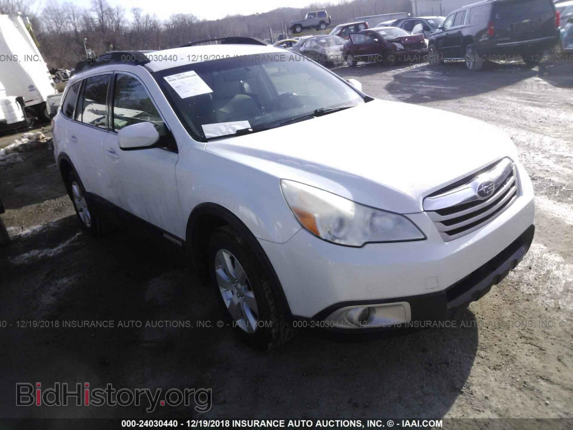 Фотография 4S4BRCCC7B3373393 - SUBARU OUTBACK 2011