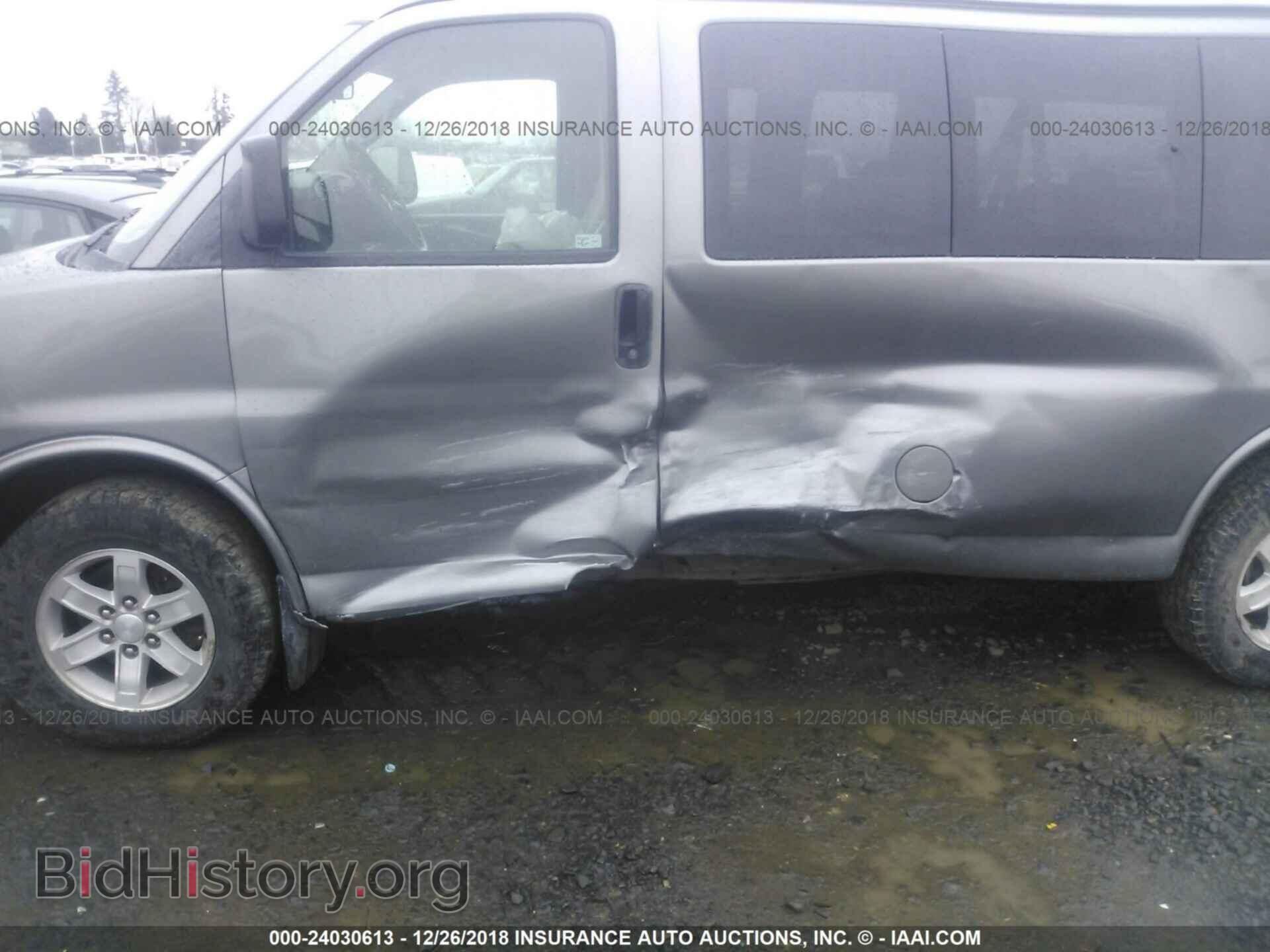 2010 GMC SAVANA - VIN: 1GKUHCD44A1135829 - Фото 6
