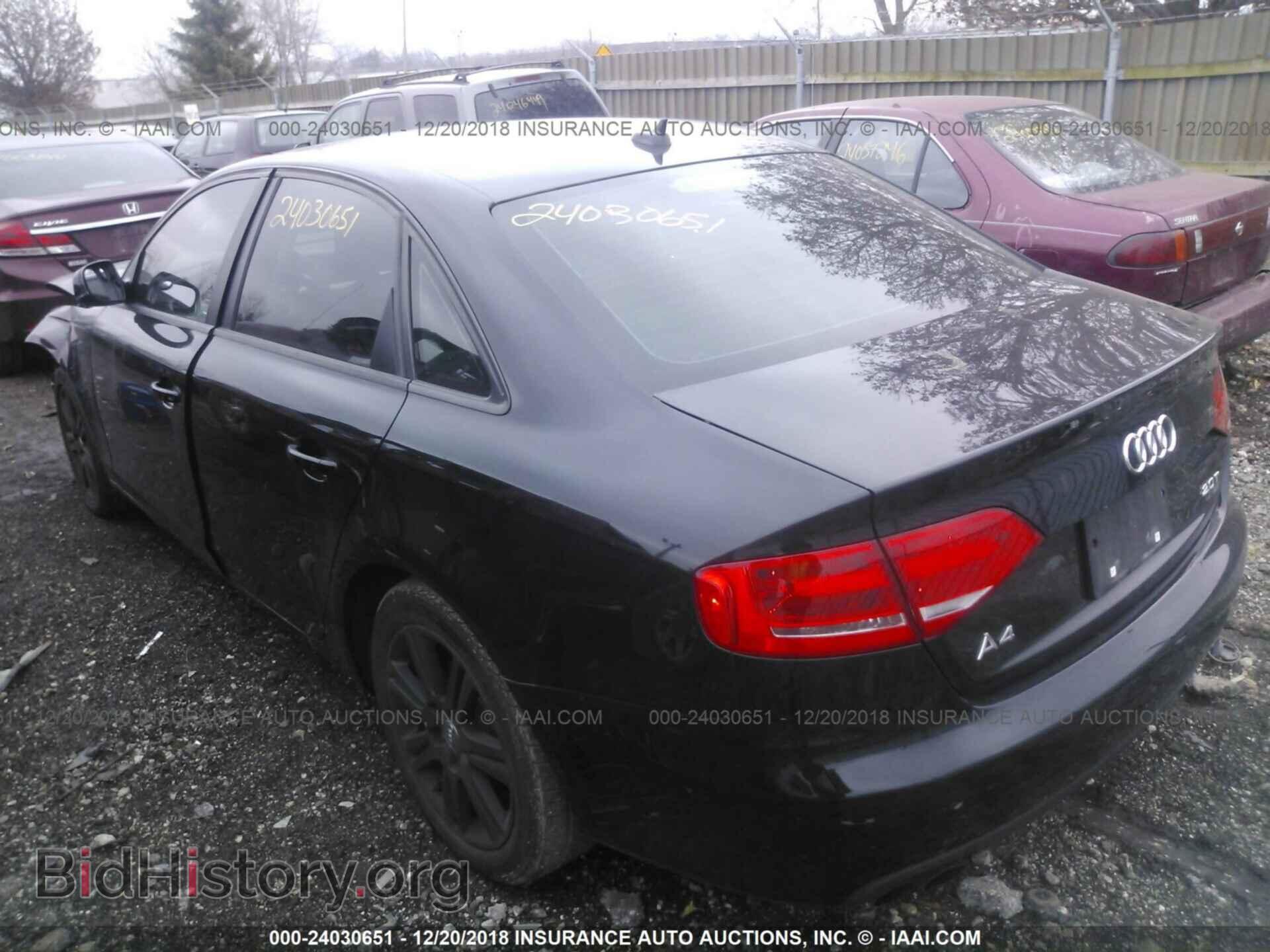 2011 AUDI A4 - VIN: WAUAFAFL0BN054671 - Фото 3