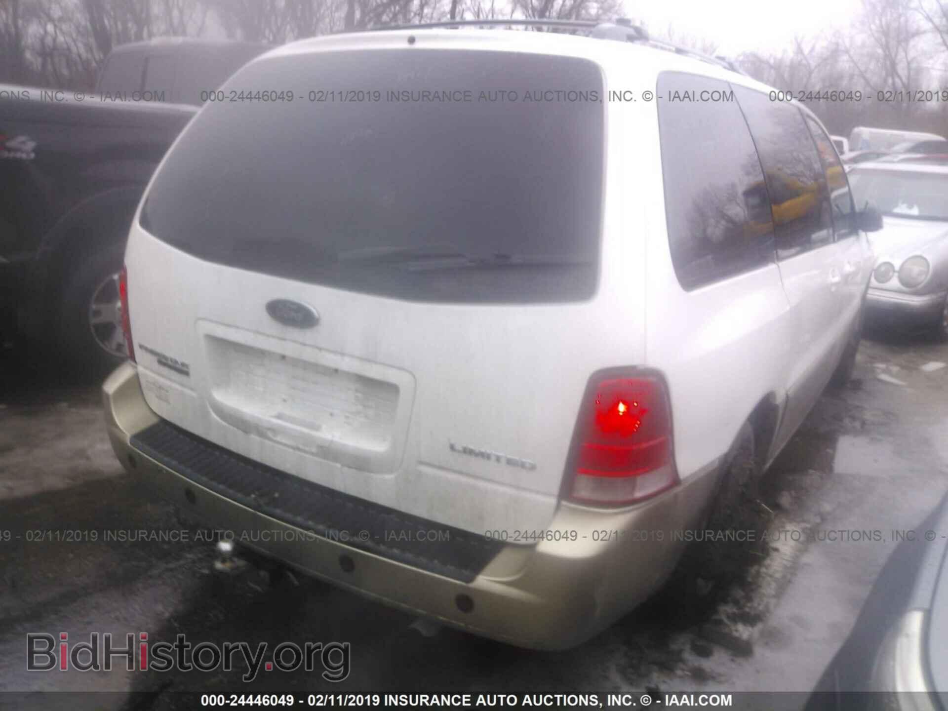 2005 FORD FREESTAR - VIN: 2FMDA58265BA70718 - Фото 4