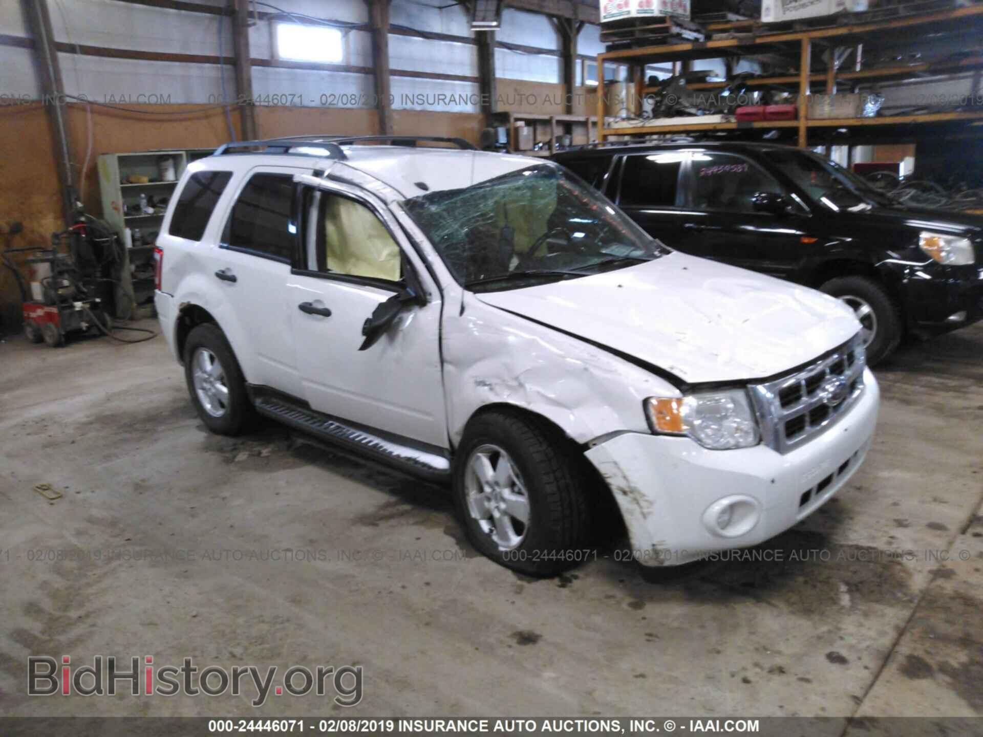 Фотография 1FMCU03GX9KB60152 - FORD ESCAPE 2009
