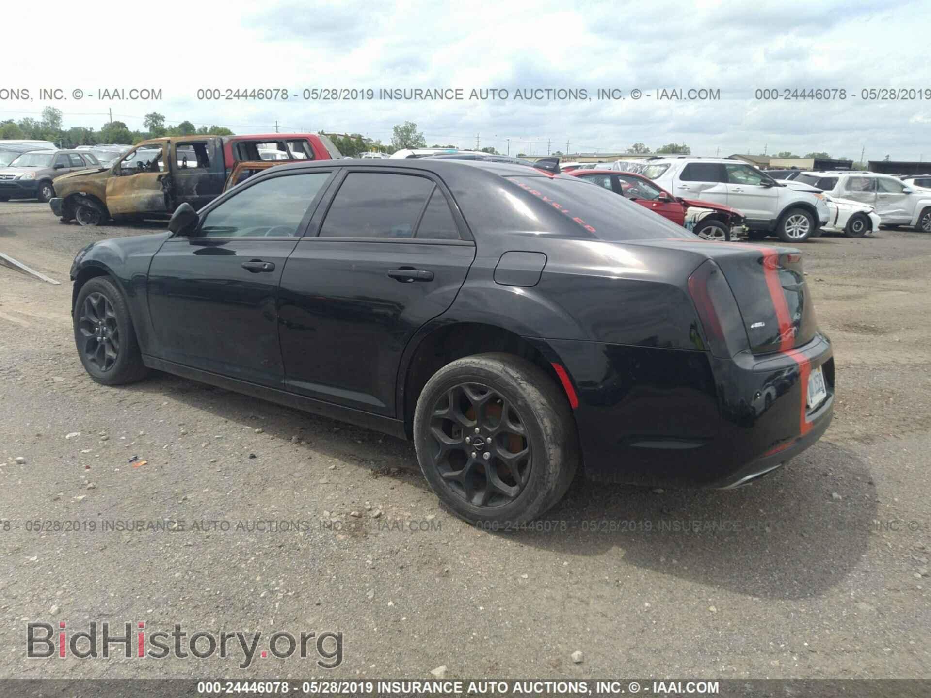 2018 CHRYSLER 300 - VIN: 2C3CCAGG1JH149645 - Фото 3