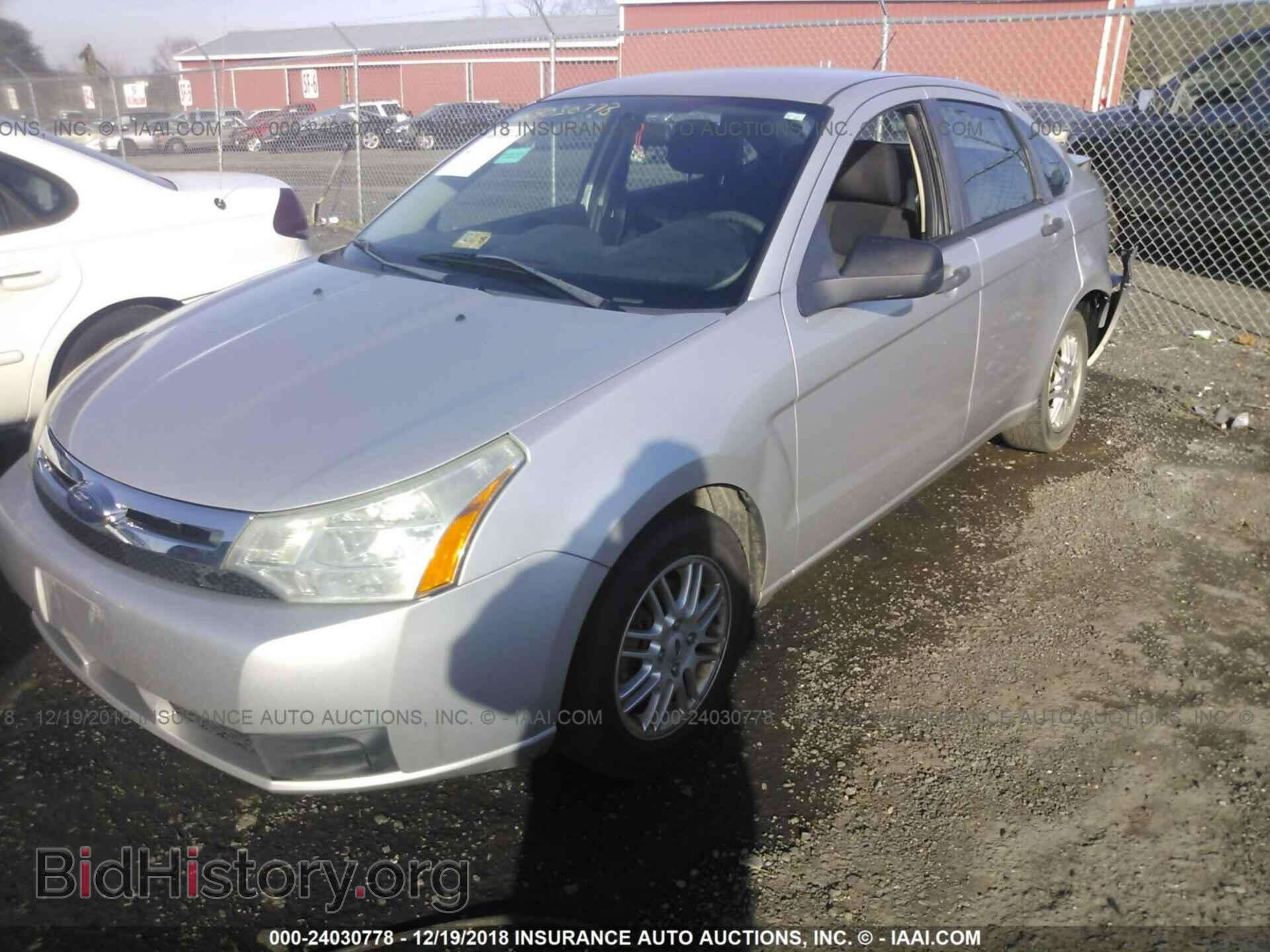 2009 FORD FOCUS - VIN: 1FAHP35N49W142467 - Photo 2