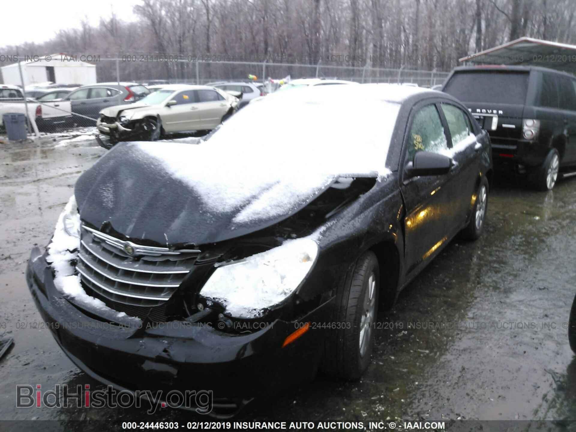 2010 CHRYSLER SEBRING - VIN: 1C3CC4FB3AN173900 - Photo 2