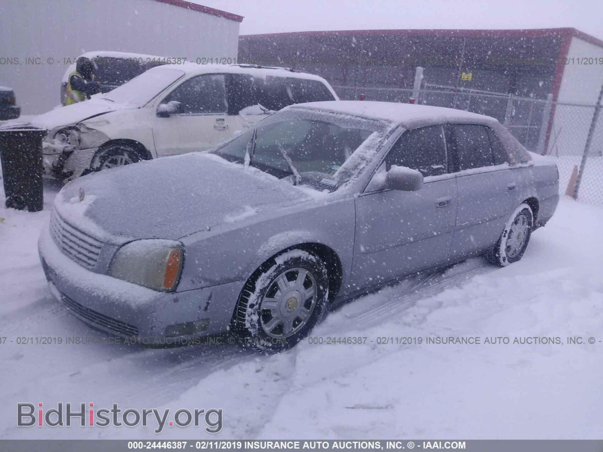 2004 CADILLAC DEVILLE - VIN: 1G6KD54Y74U252369 - Photo 2