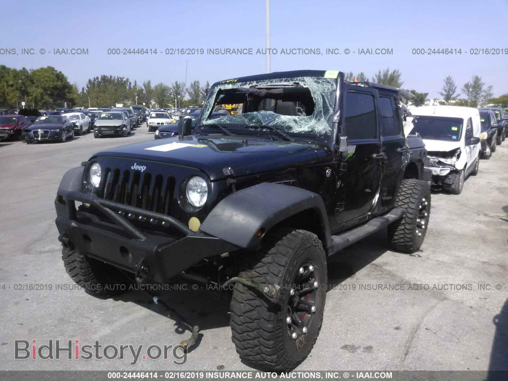 2011 JEEP WRANGLER UNLIMITE - VIN: 1J4BA3H15BL586579 - Фото 2