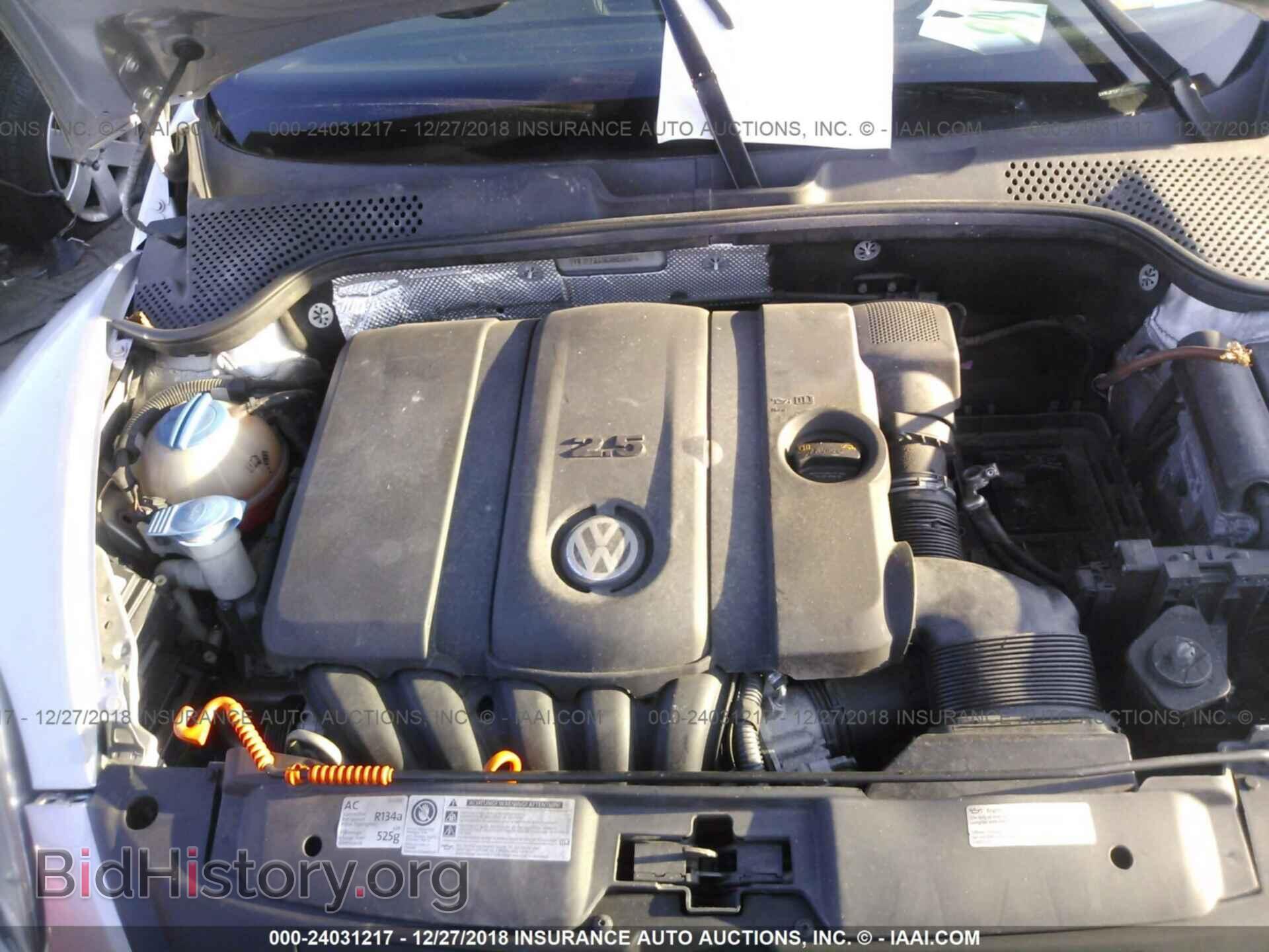 2012 VOLKSWAGEN BEETLE - VIN: 3VWJP7AT8CM652378 - Фото 10