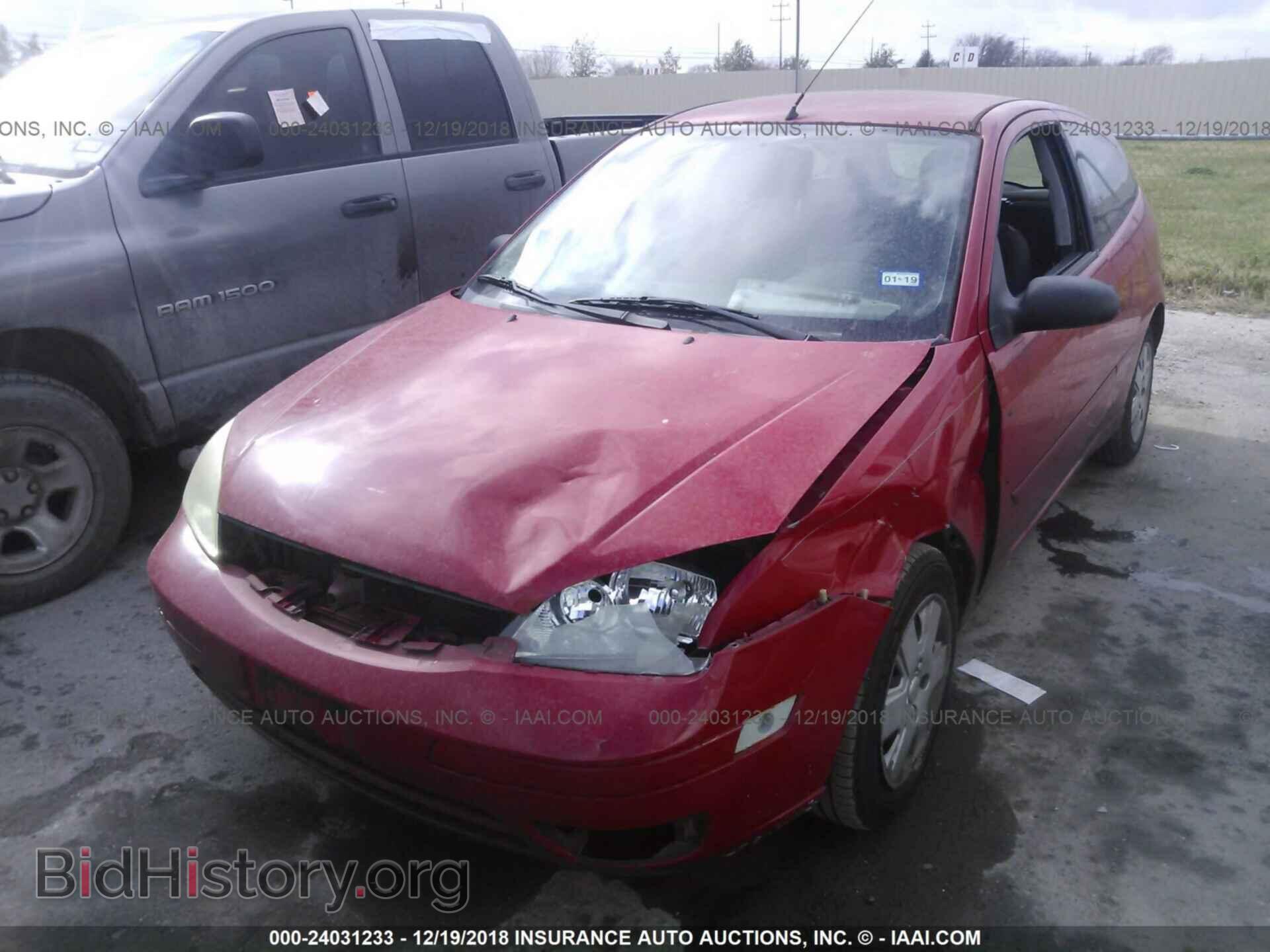 2007 FORD FOCUS - VIN: 1FAHP31N77W348563 - Фото 2
