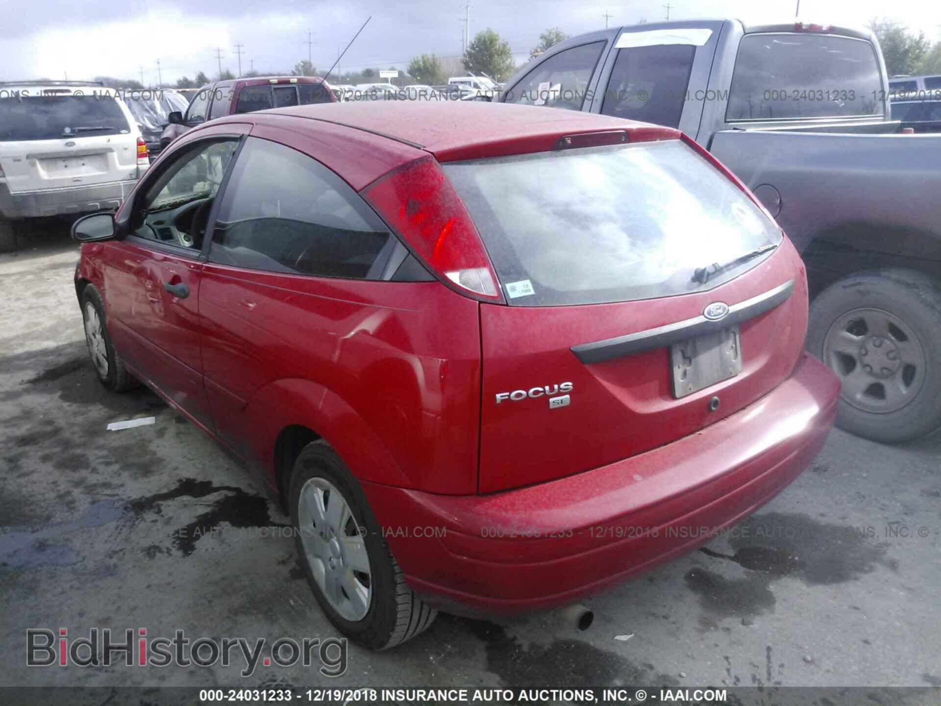 2007 FORD FOCUS - VIN: 1FAHP31N77W348563 - Фото 3