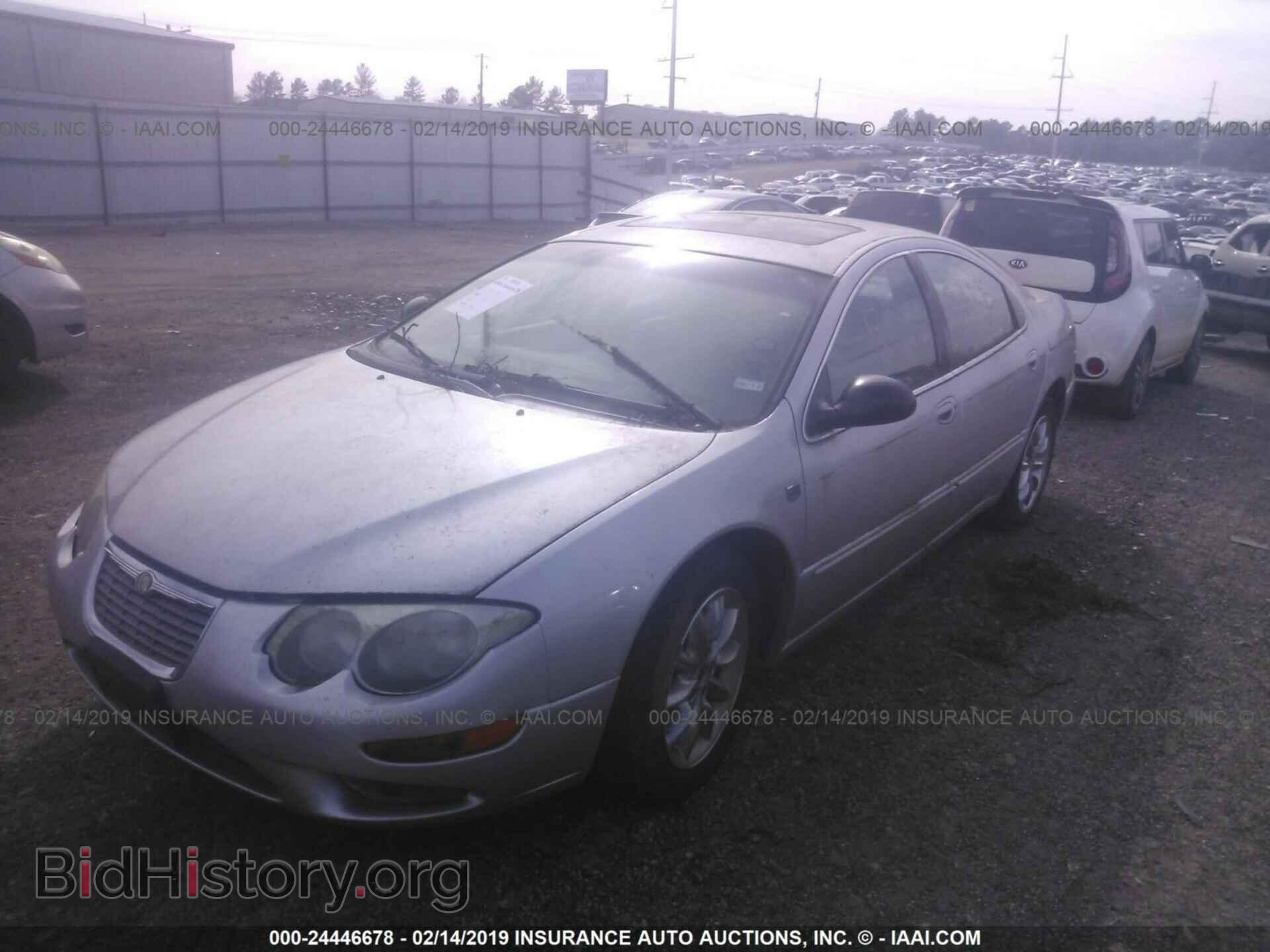 2004 CHRYSLER 300M - VIN: 2C3HE66G04H642798 - Photo 2