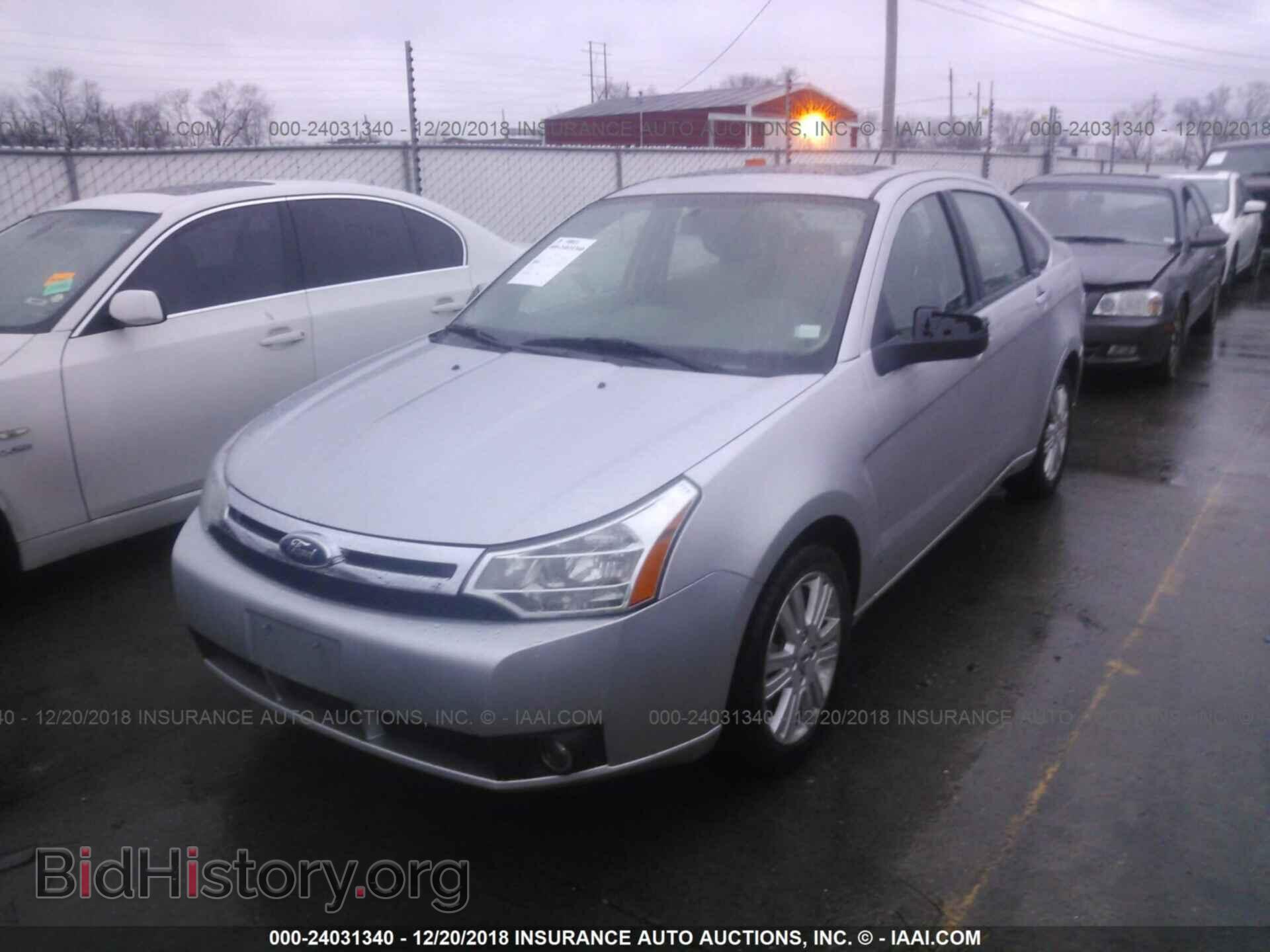 2011 FORD FOCUS - VIN: 1FAHP3HNXBW165463 - Фото 2