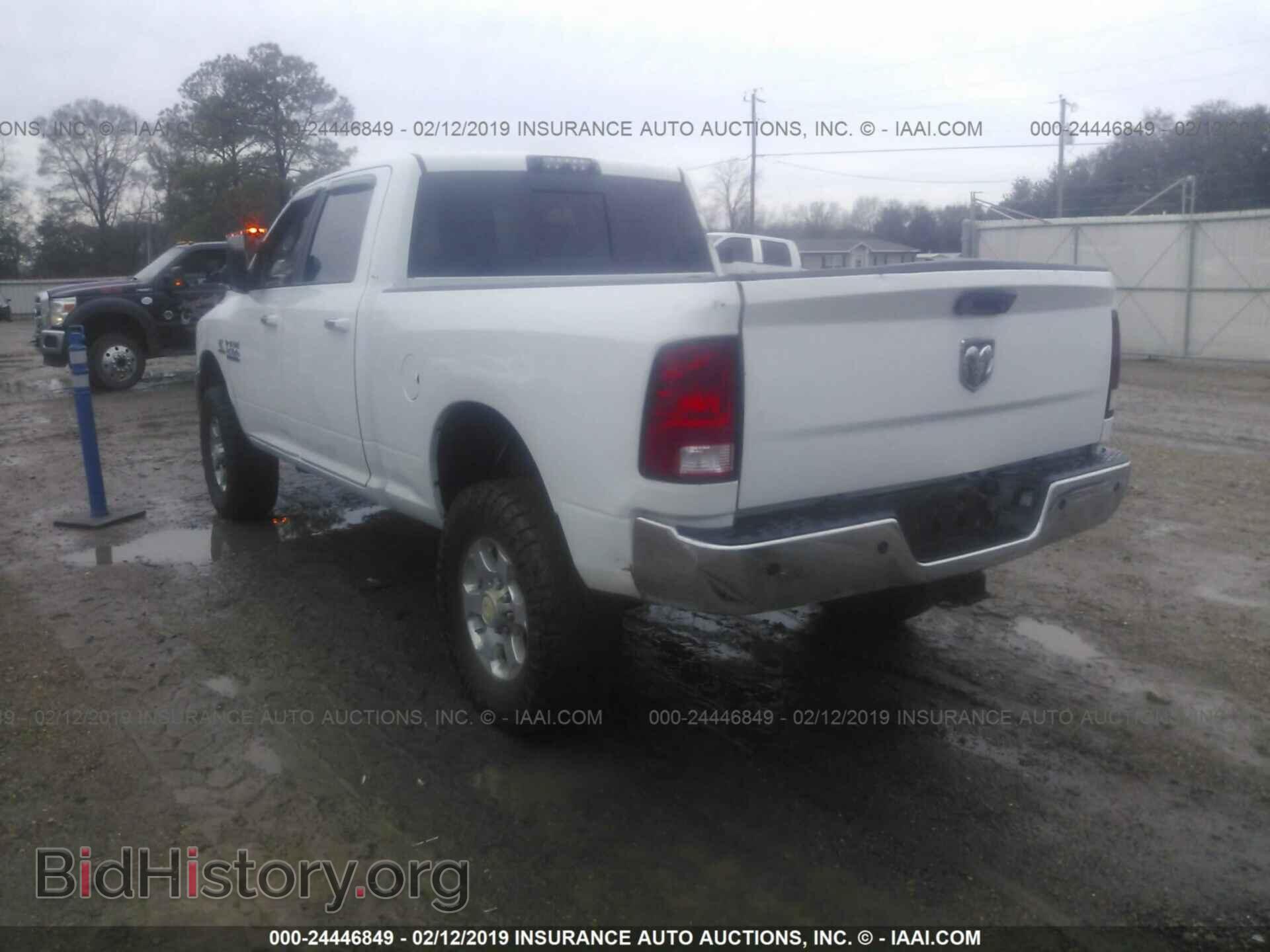 2017 RAM 2500 - VIN: 3C6UR5DL0HG674494 - Photo 3