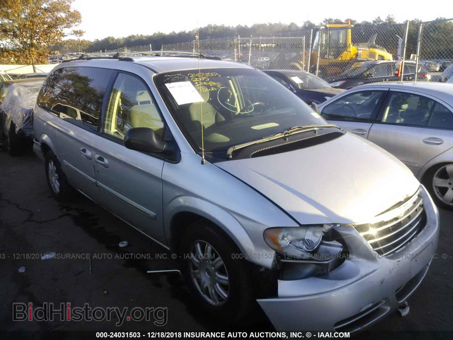 Photo 1G6KH5EY1AU132999 - CADILLAC DTS 2010