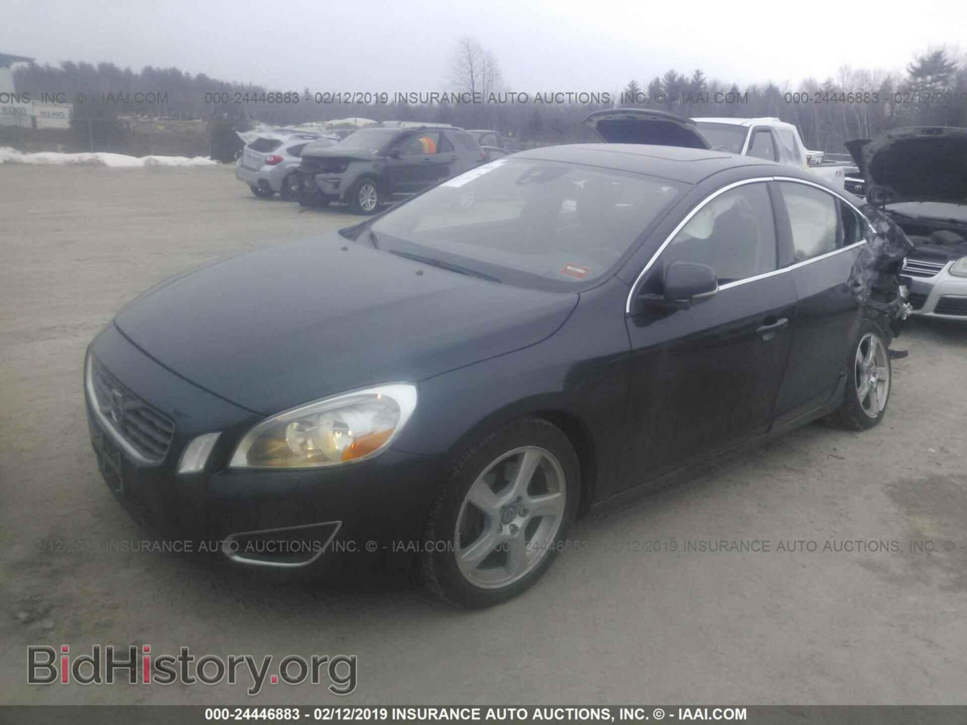 2012 VOLVO S60 - VIN: YV1622FS5C2028663 - Фото 2