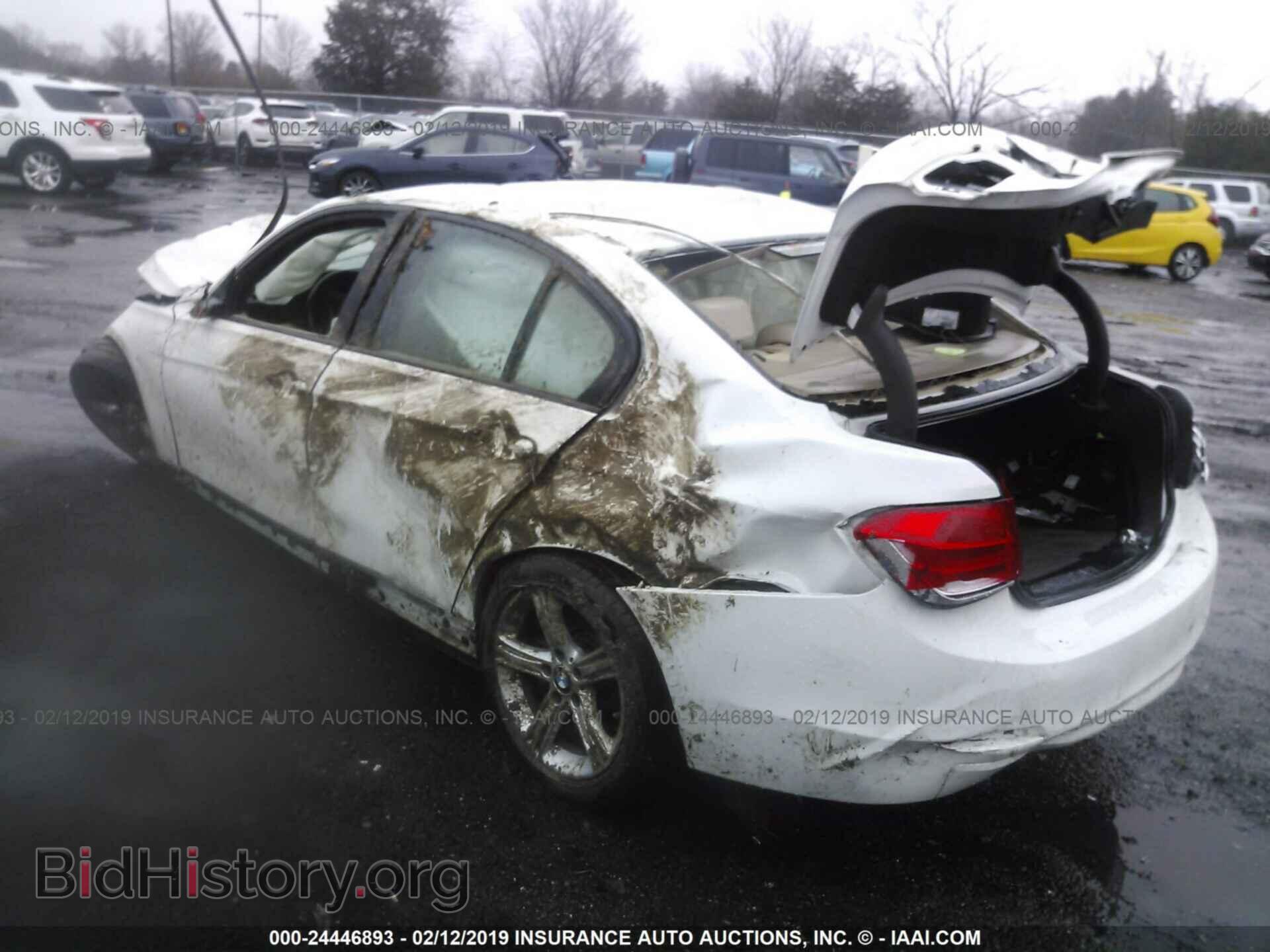 2014 BMW 320 - VIN: WBA3B1C53EK134157 - Photo 3