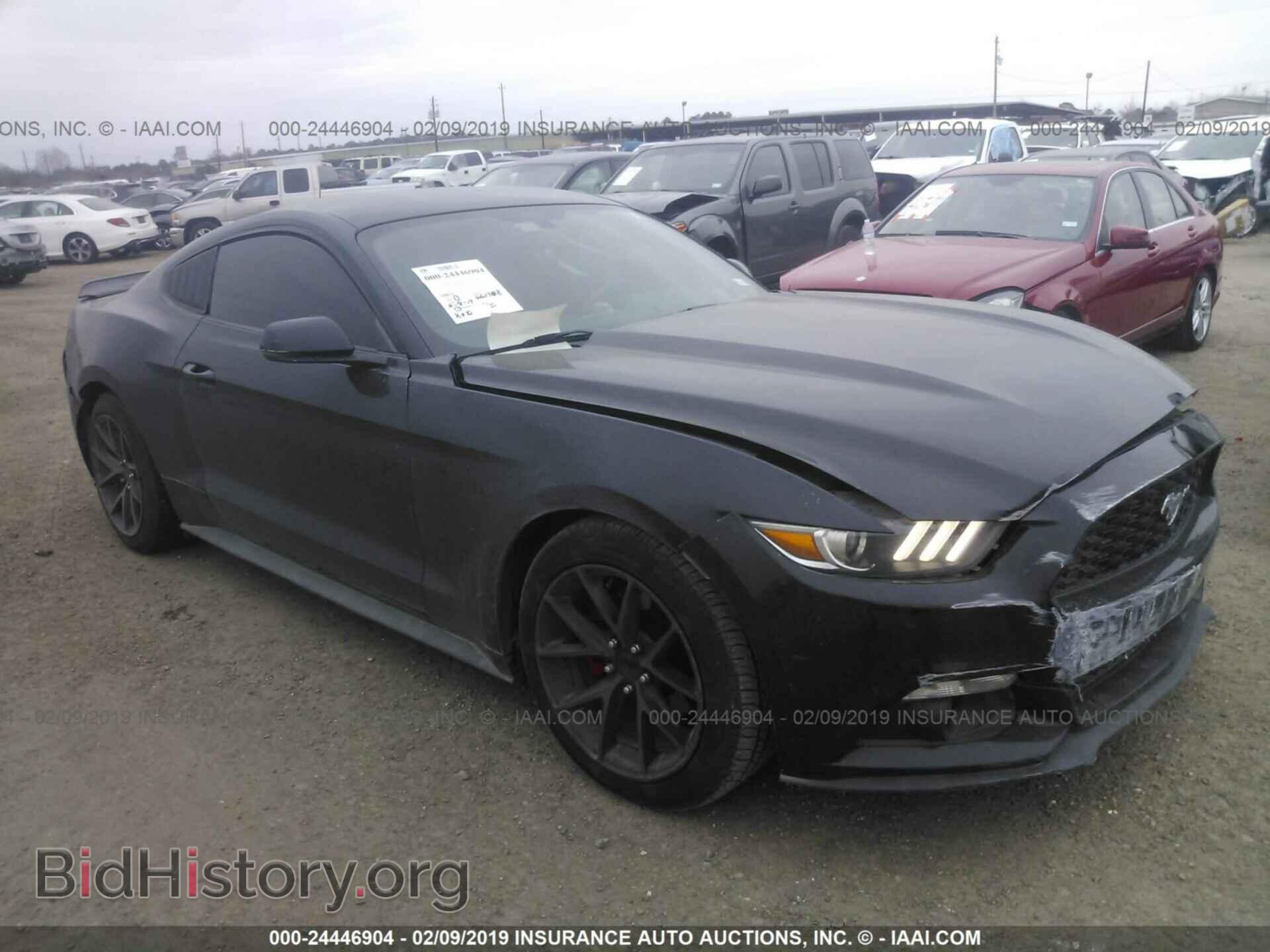 Photo 1FA6P8TH3F5353100 - FORD MUSTANG 2015