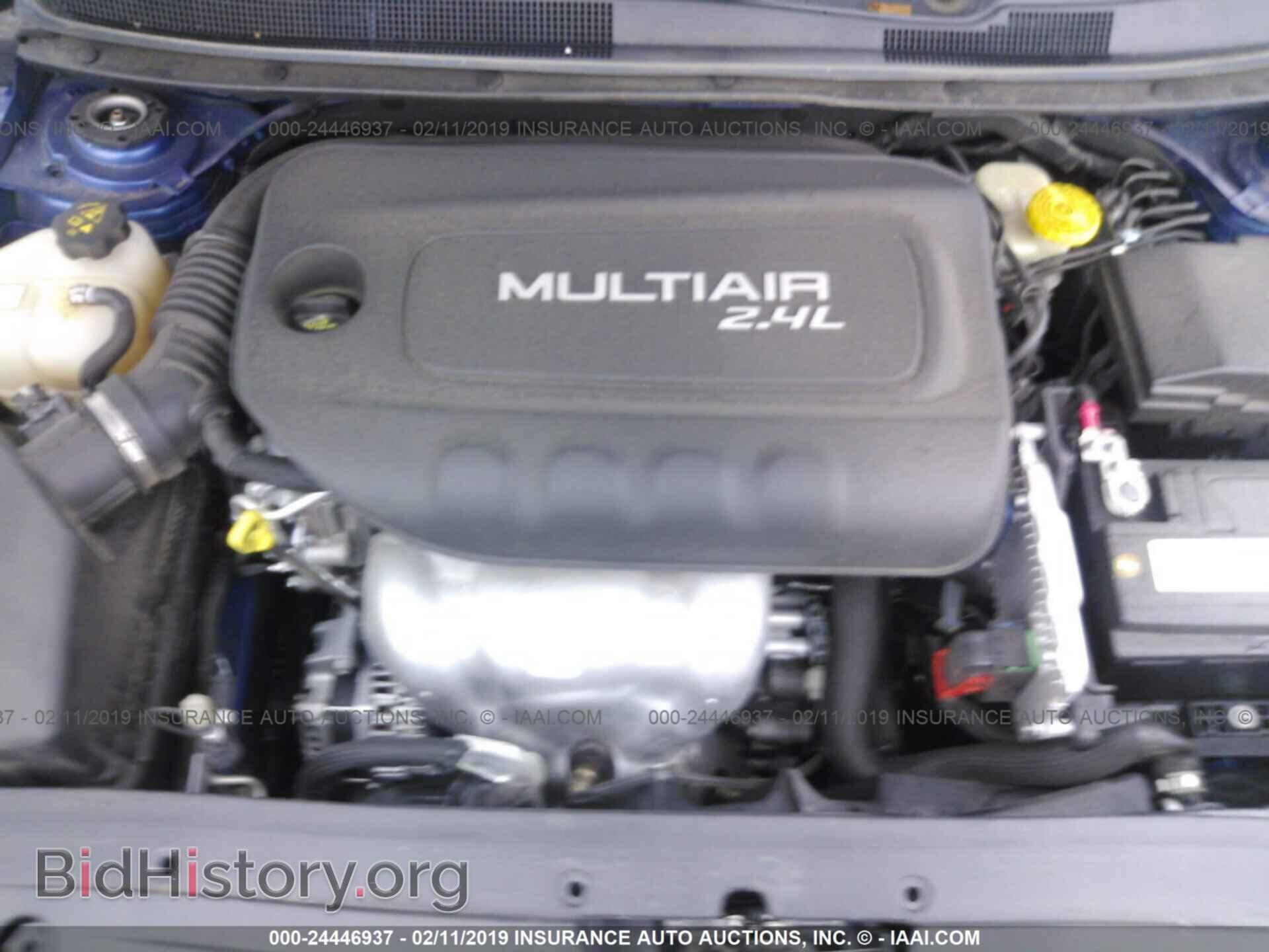 2016 CHRYSLER 200 - VIN: 1C3CCCAB5GN156588 - Photo 10