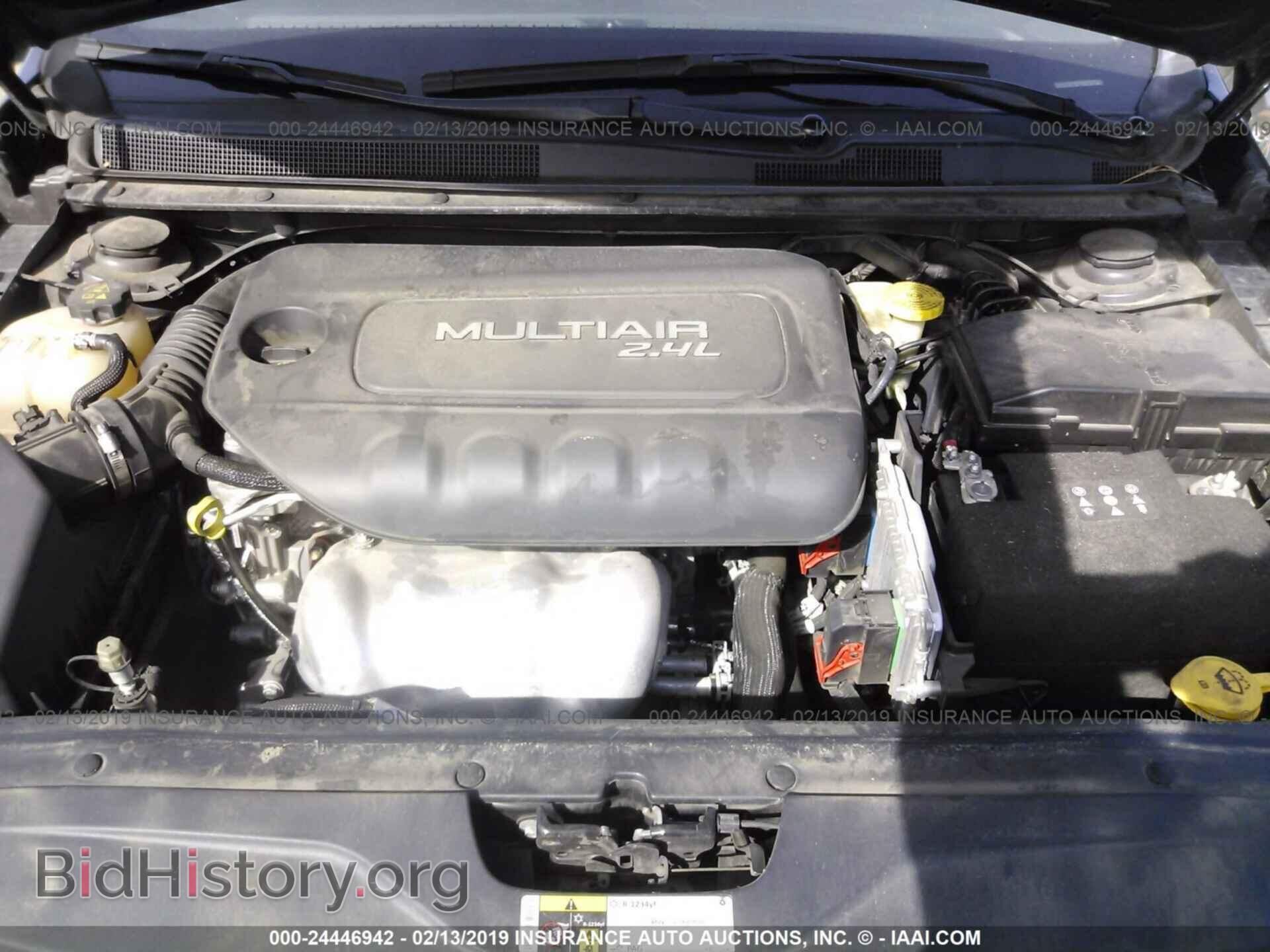 2016 CHRYSLER 200 - VIN: 1C3CCCAB7GN178124 - Photo 10