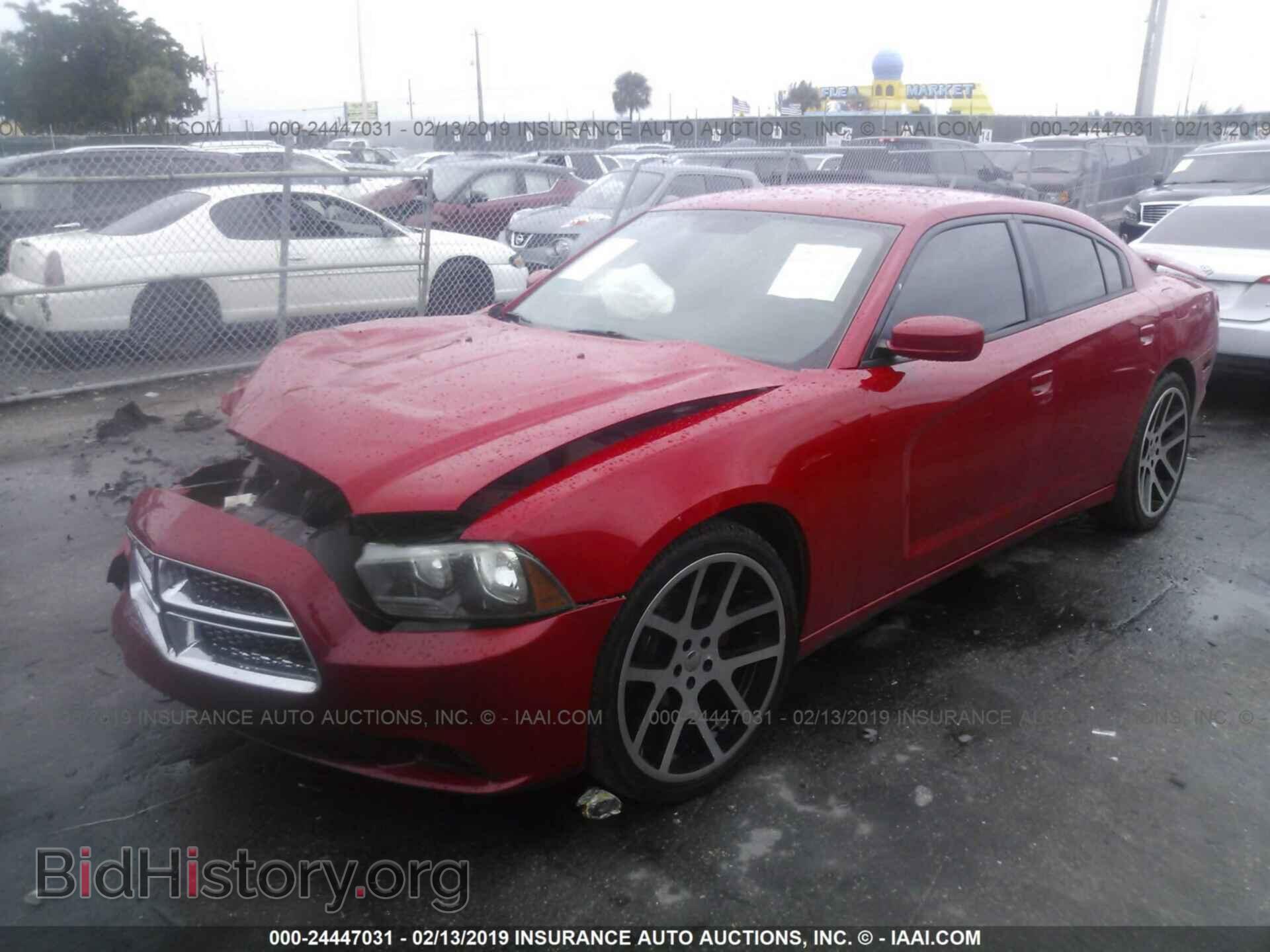 2011 DODGE CHARGER - VIN: 2B3CL3CG0BH511674 - Фото 2