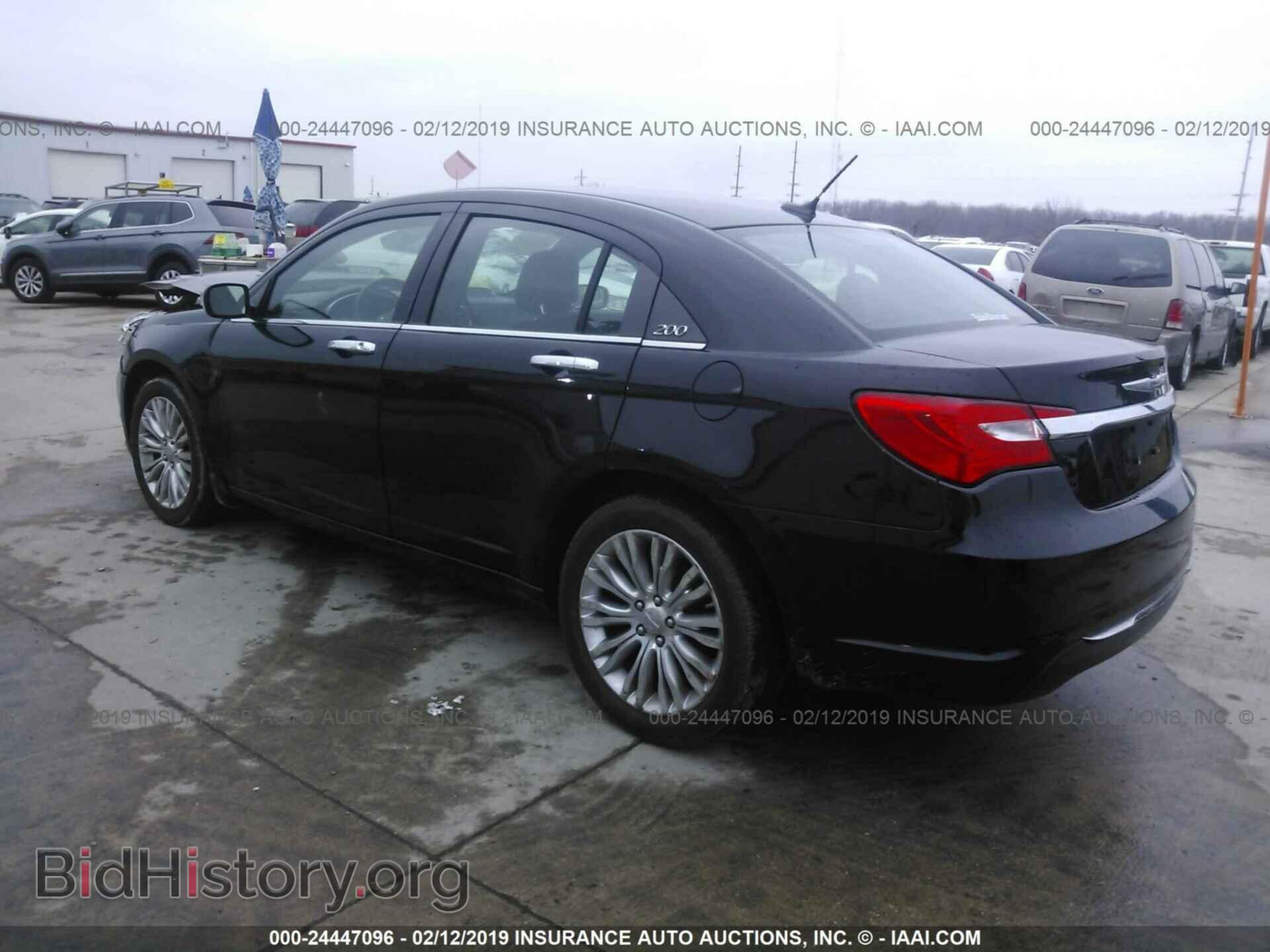 2012 CHRYSLER 200 - VIN: 1C3CCBCB2CN257363 - Photo 3