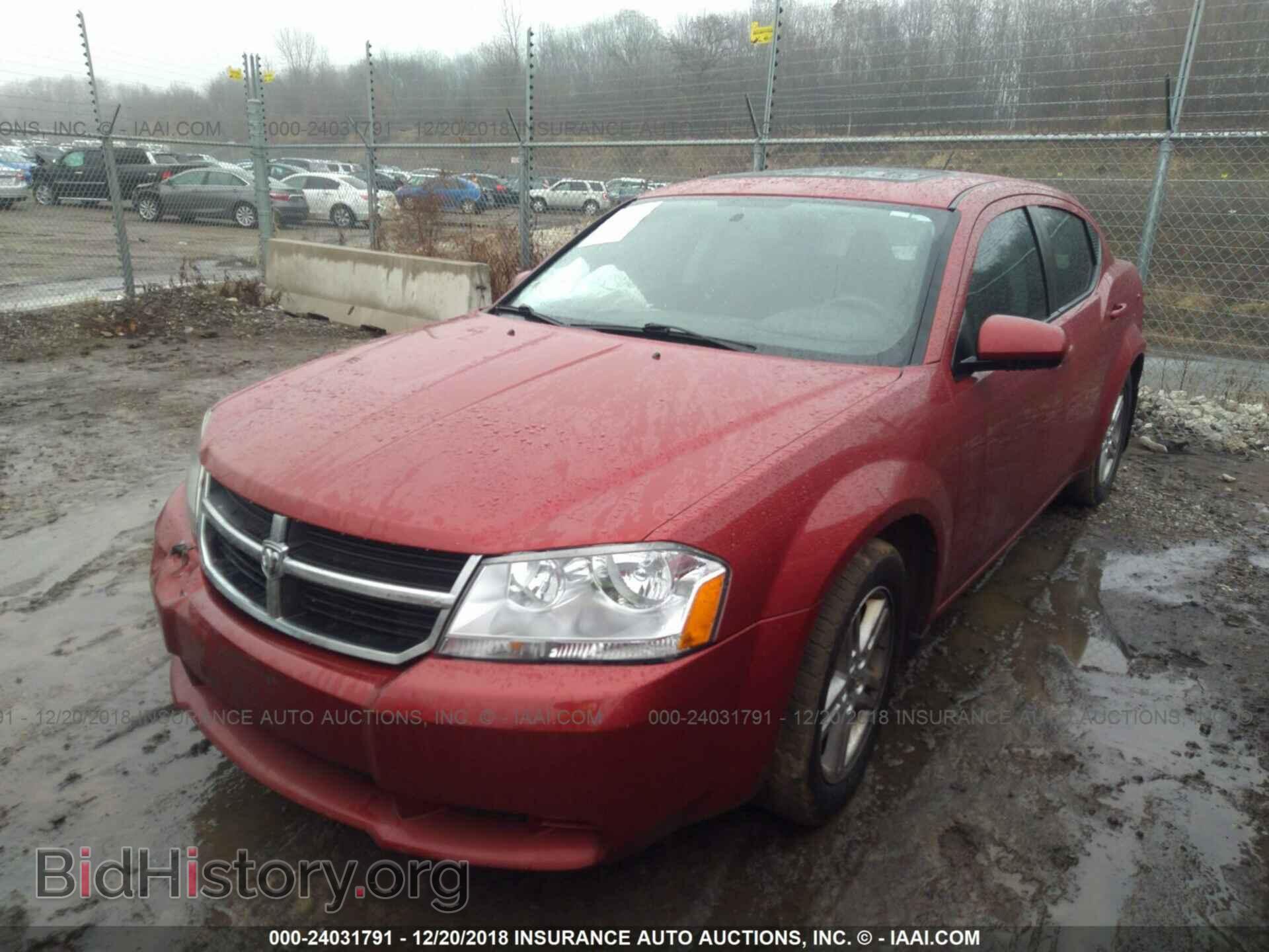 2010 DODGE AVENGER - VIN: 1B3CC1FB3AN216210 - Фото 2