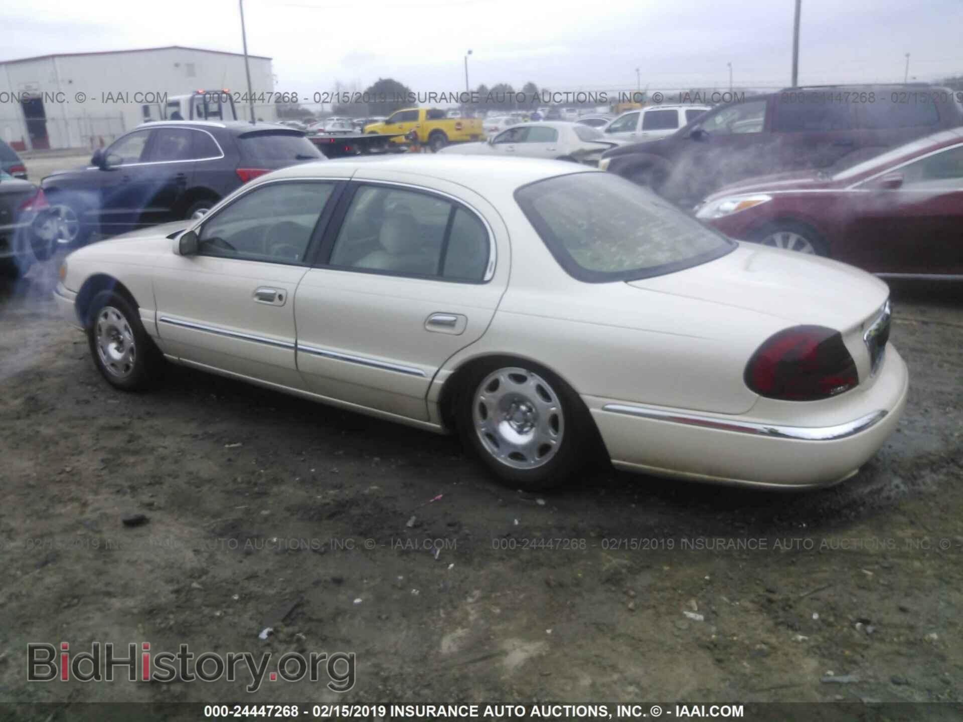 2002 LINCOLN CONTINENTAL - VIN: 1LNHM97V72Y673803 - Фото 3