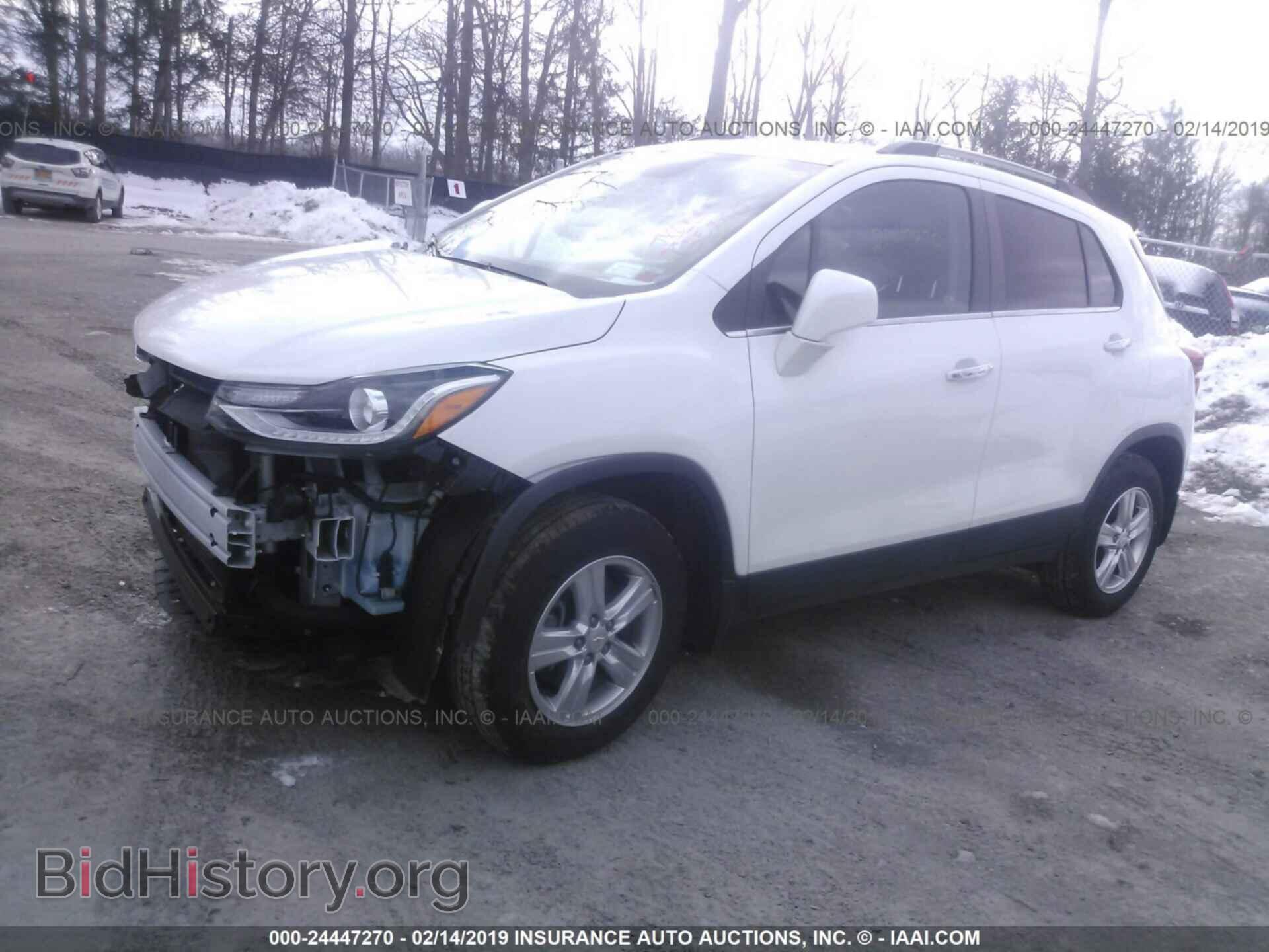 2017 CHEVROLET TRAX - VIN: 3GNCJPSB5HL281929 - Фото 2