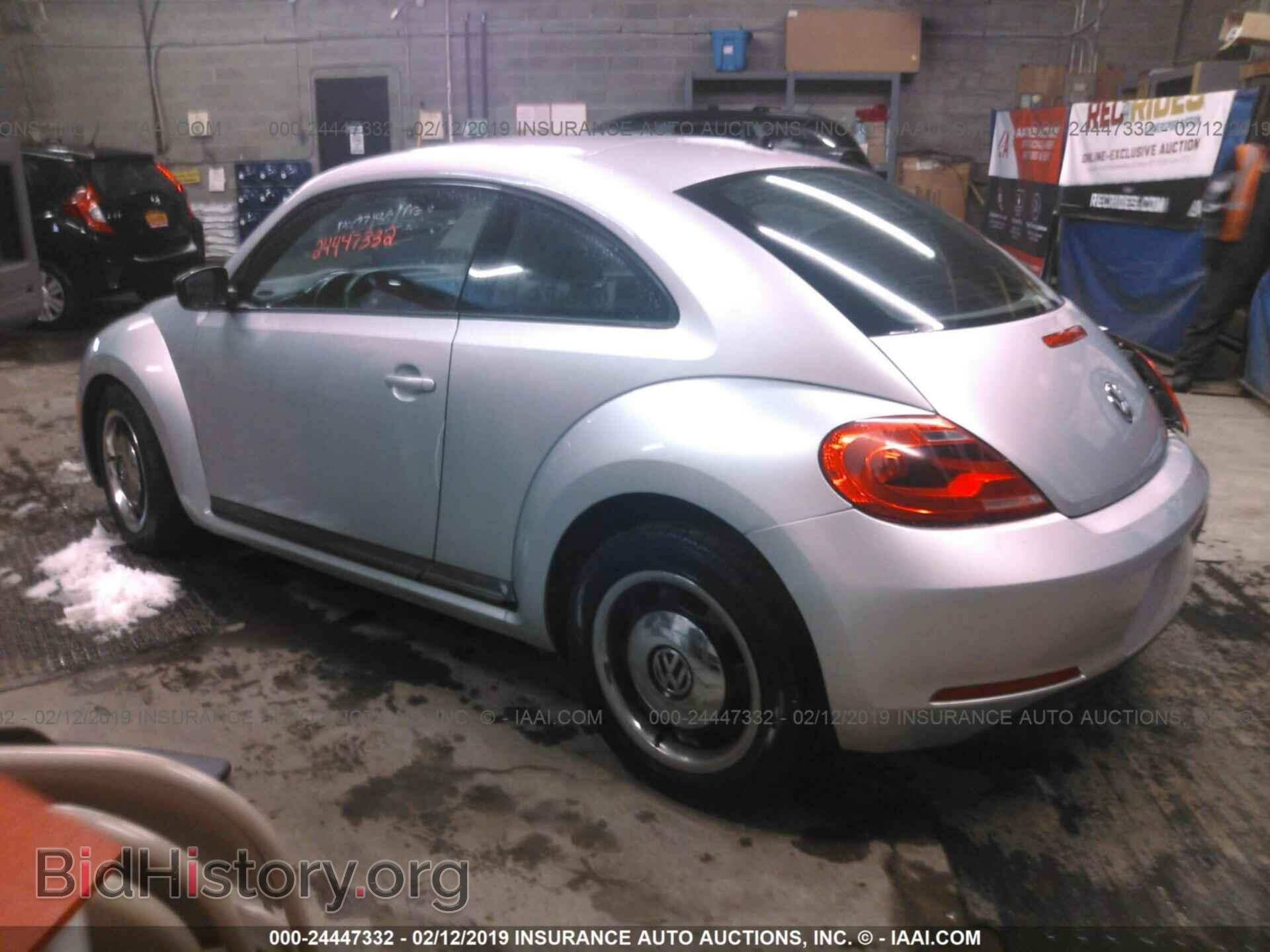 2012 VOLKSWAGEN BEETLE - VIN: 3VWAP7AT6CM644425 - Фото 3