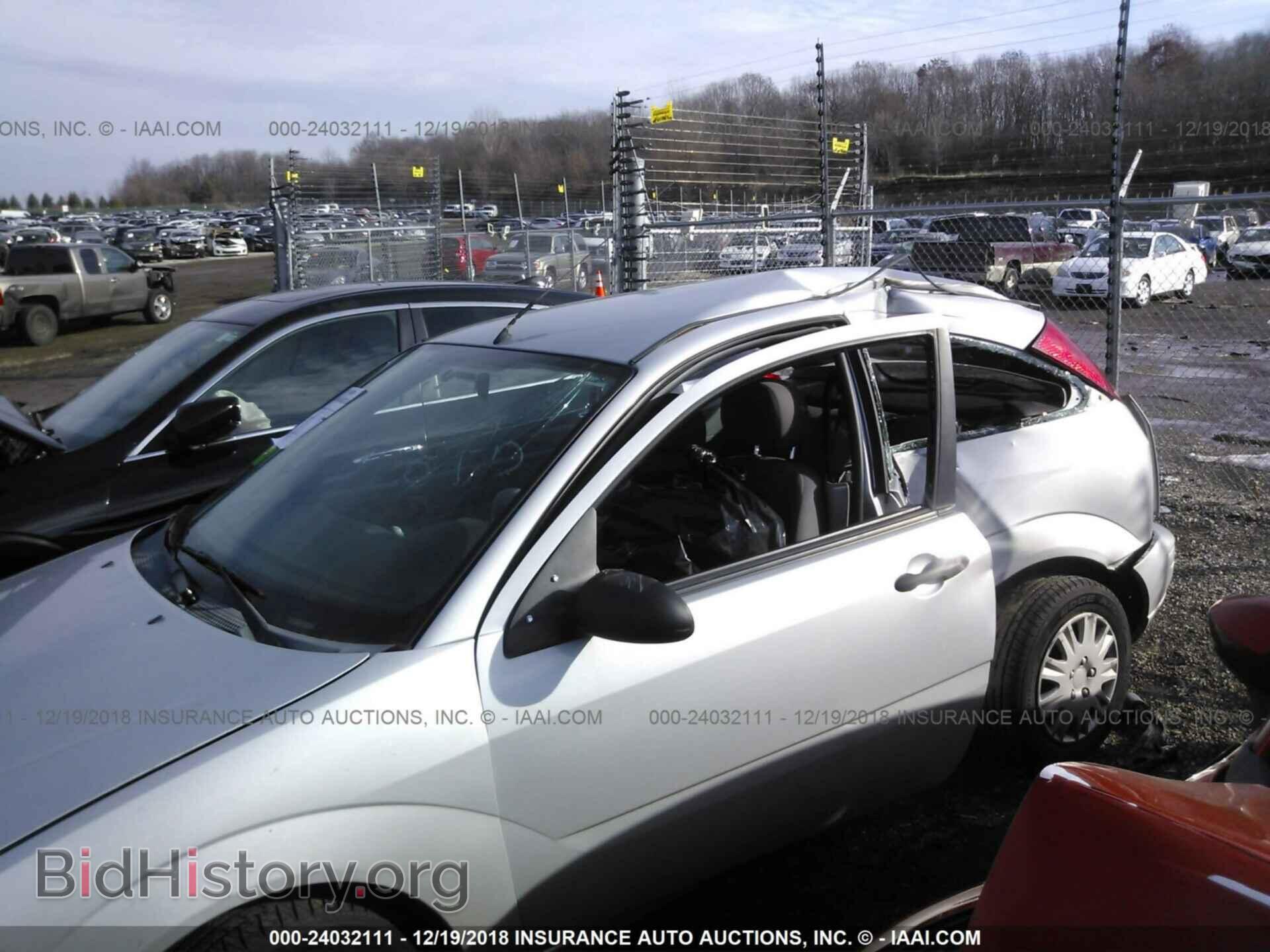 2007 FORD FOCUS - VIN: 1FAFP31N07W306422 - Photo 5