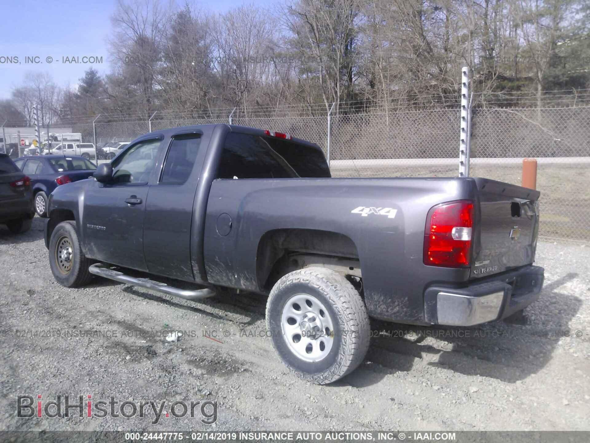 2011 CHEVROLET SILVERADO - VIN: 1GCRKPEA1BZ108279 - Фото 3