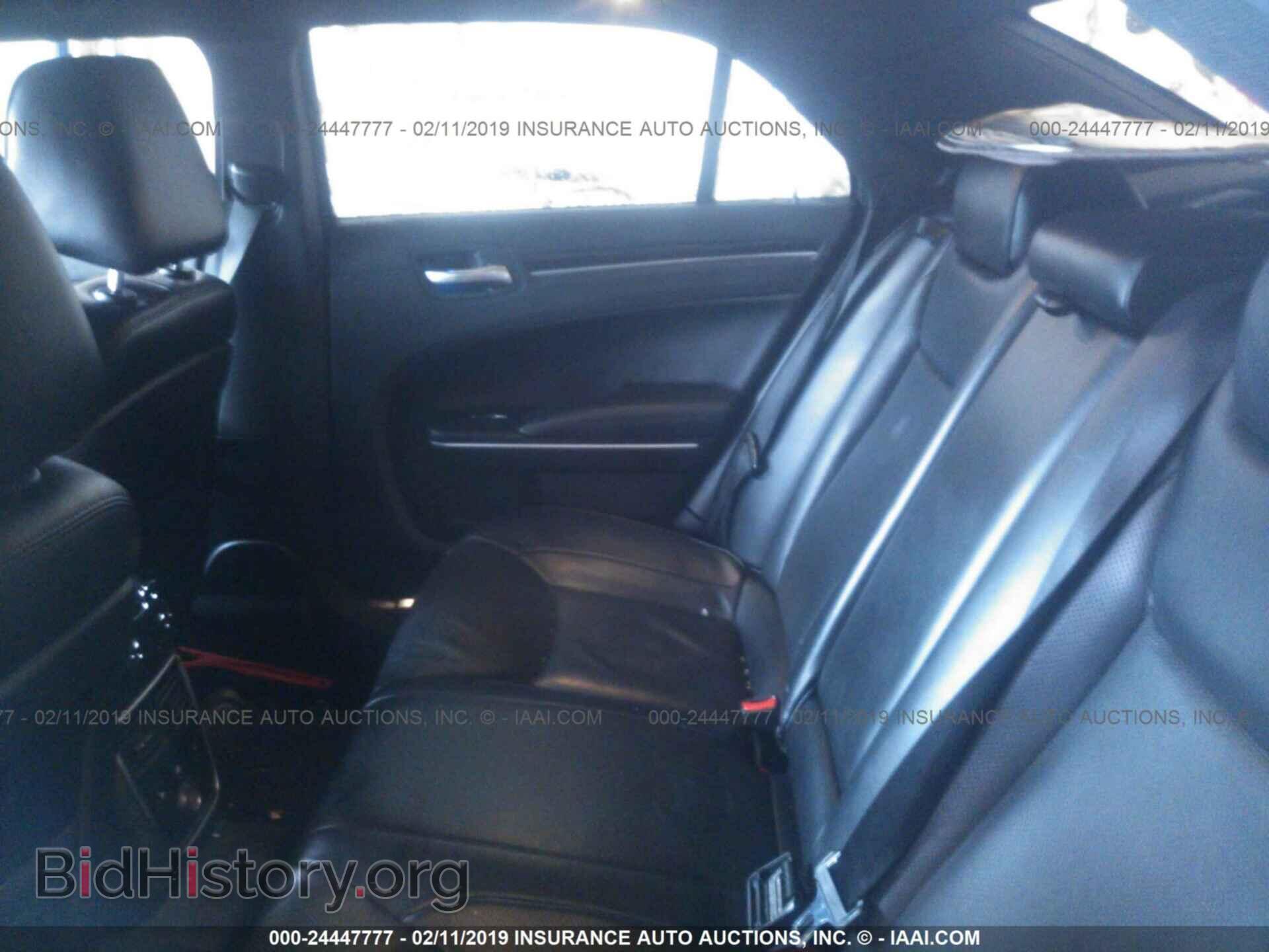 2013 CHRYSLER 300C - VIN: 2C3CCAKT2DH614085 - Фото 8