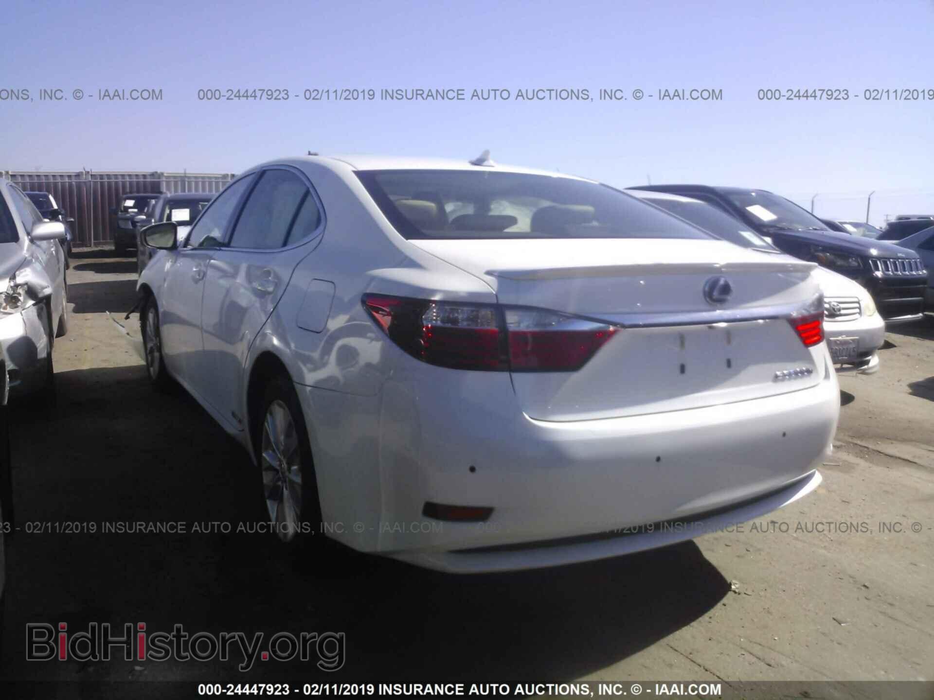 2014 LEXUS ES - VIN: JTHBW1GG5E2047826 - Фото 3