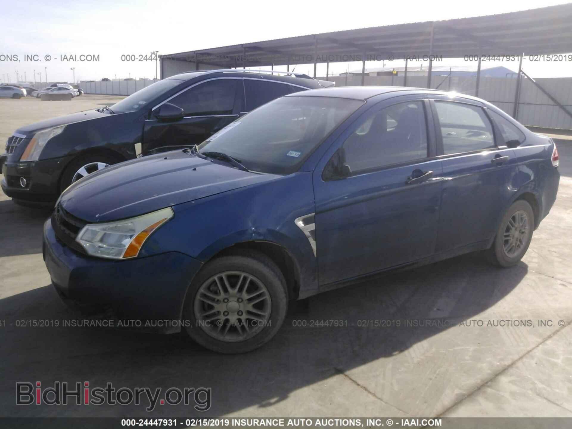 2008 FORD FOCUS - VIN: 1FAHP35N28W222090 - Фото 2