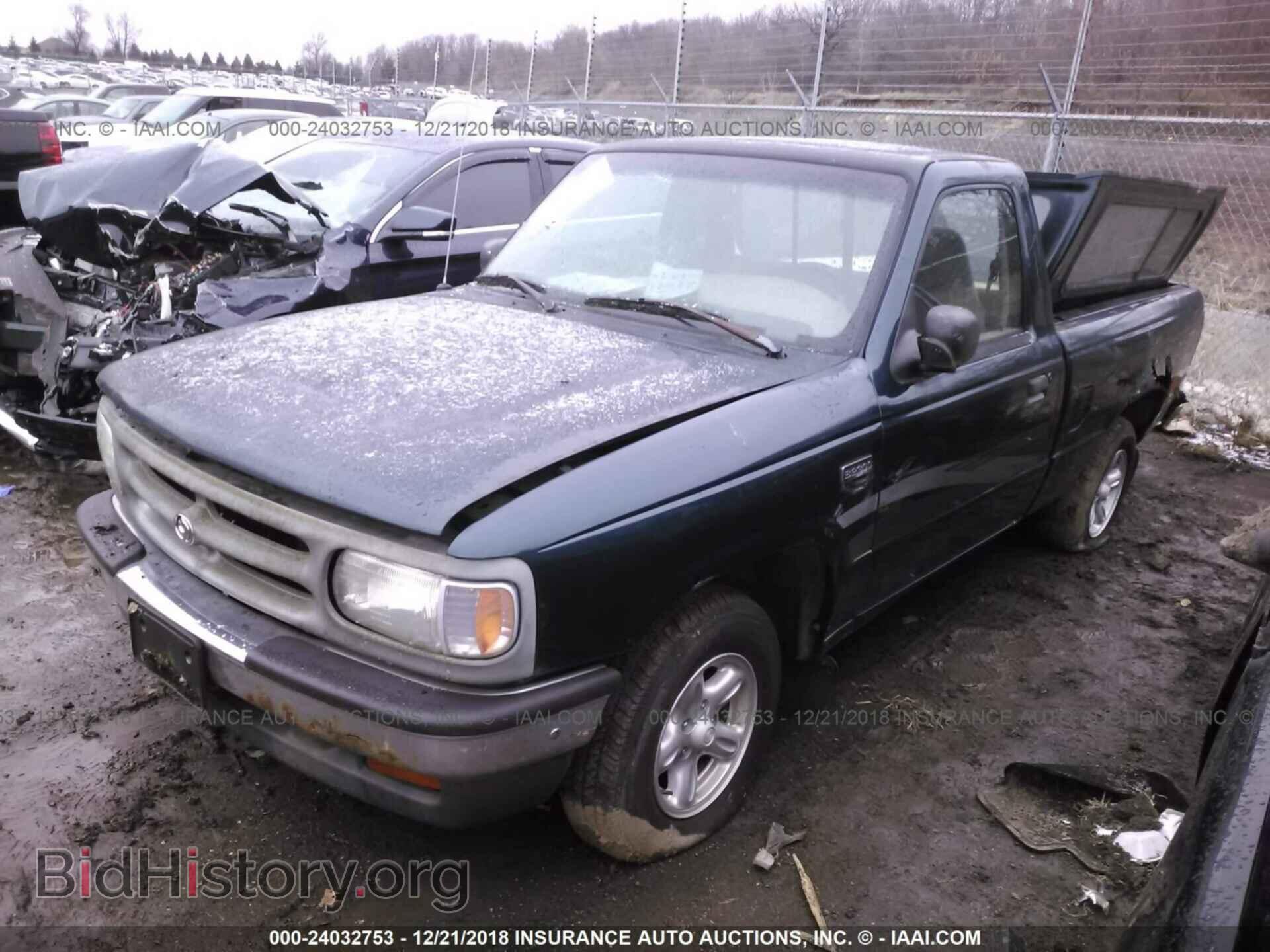 1997 MAZDA B2300 - VIN: 4F4CR12A4VTM35244 - Фото 2