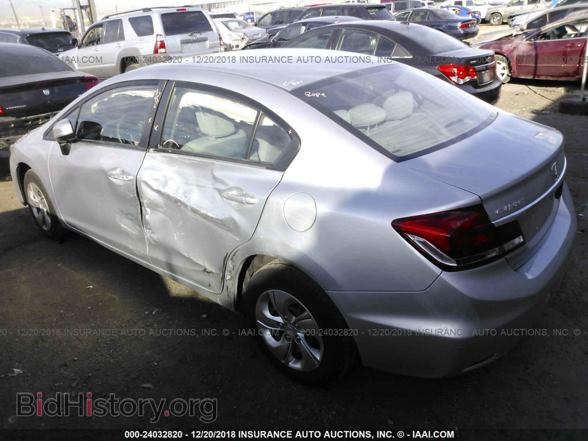2014 HONDA CIVIC - VIN: 19XFB2F53EE018929 - Фото 3