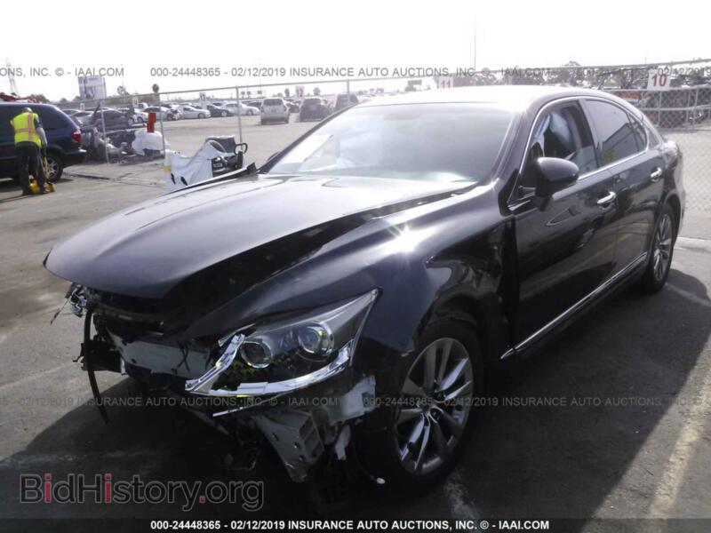 2016 Lexus LS (VIN JTHBL5EFXG5140482) — фото 2 из 10