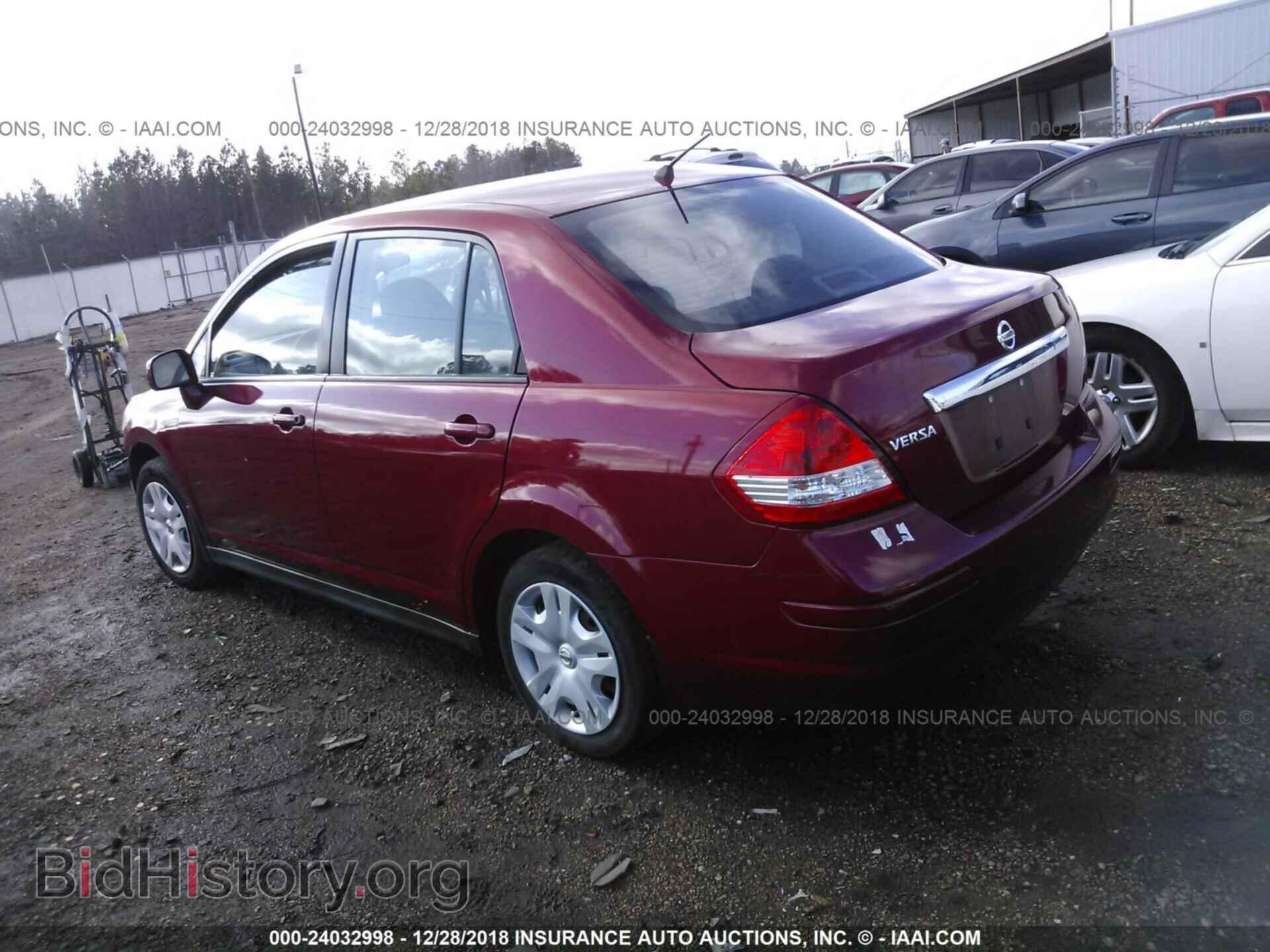 2011 NISSAN VERSA - VIN: 3N1BC1AP2BL485106 - Фото 3