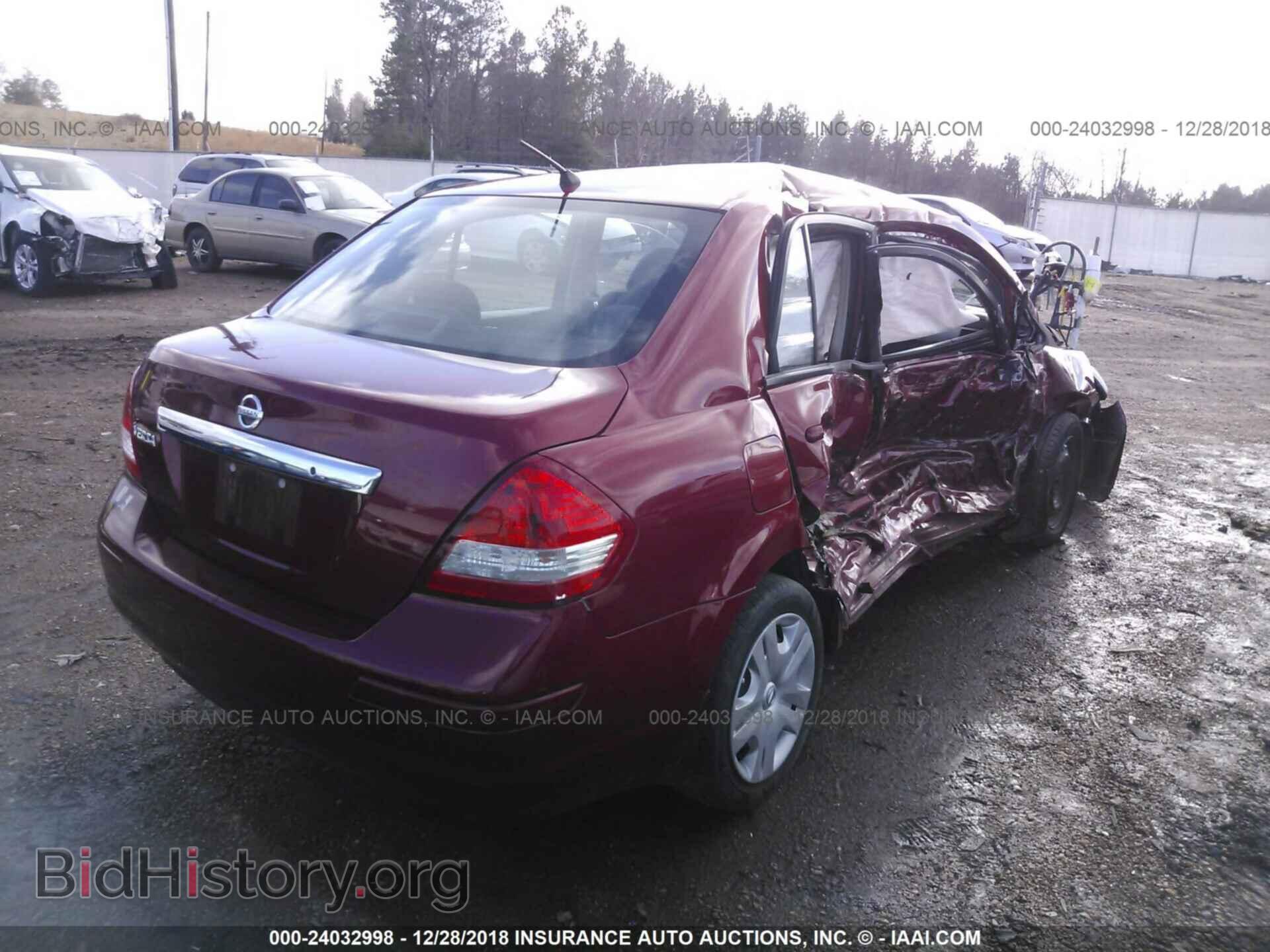 2011 NISSAN VERSA - VIN: 3N1BC1AP2BL485106 - Фото 4