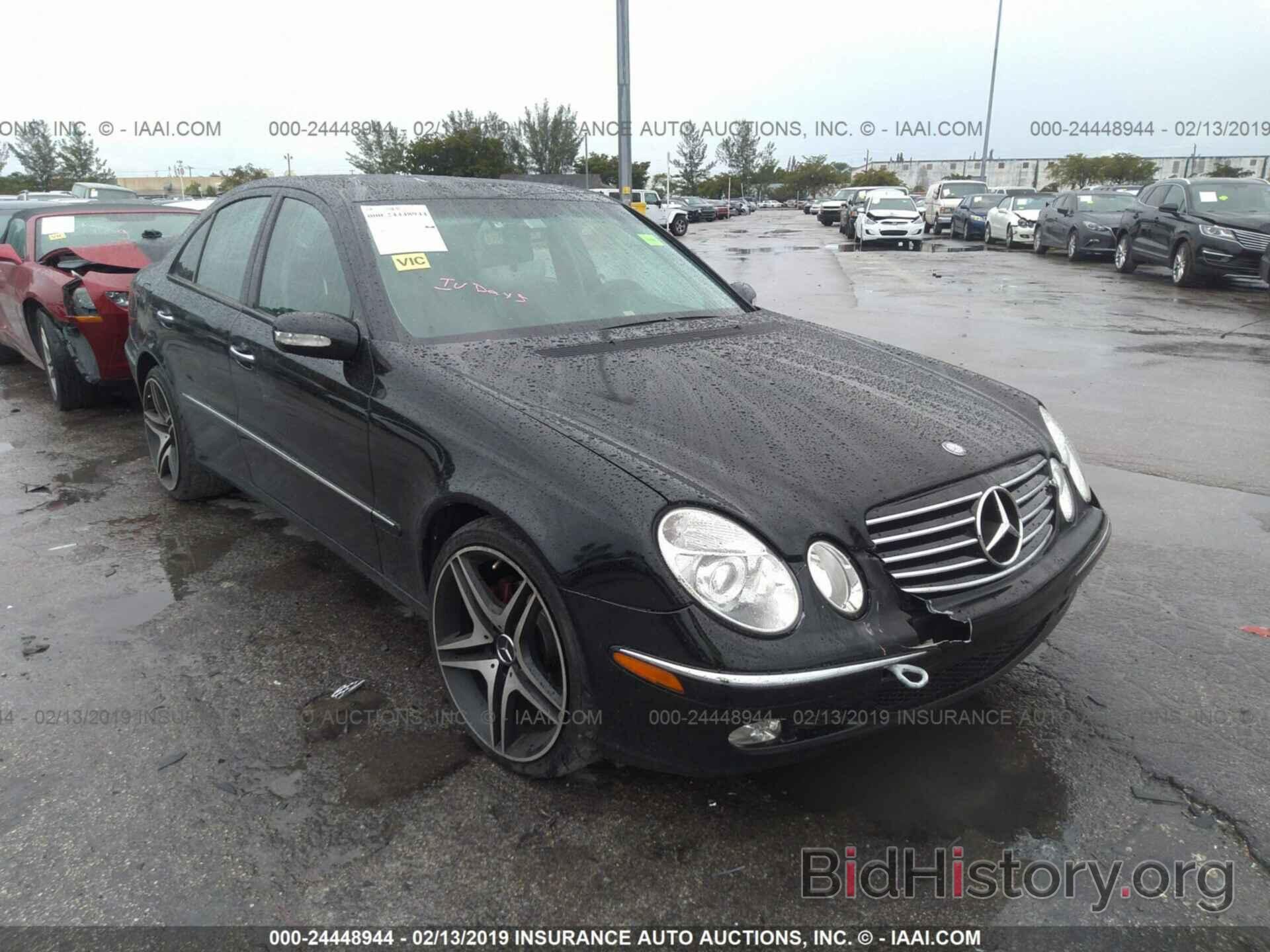 Photo WDBUF65J14A485025 - MERCEDES-BENZ E 2004