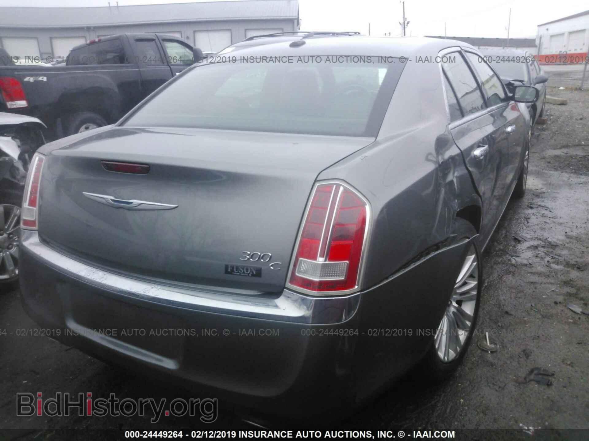 2011 CHRYSLER 300C - VIN: 2C3CA6CT3BH579510 - Фото 4