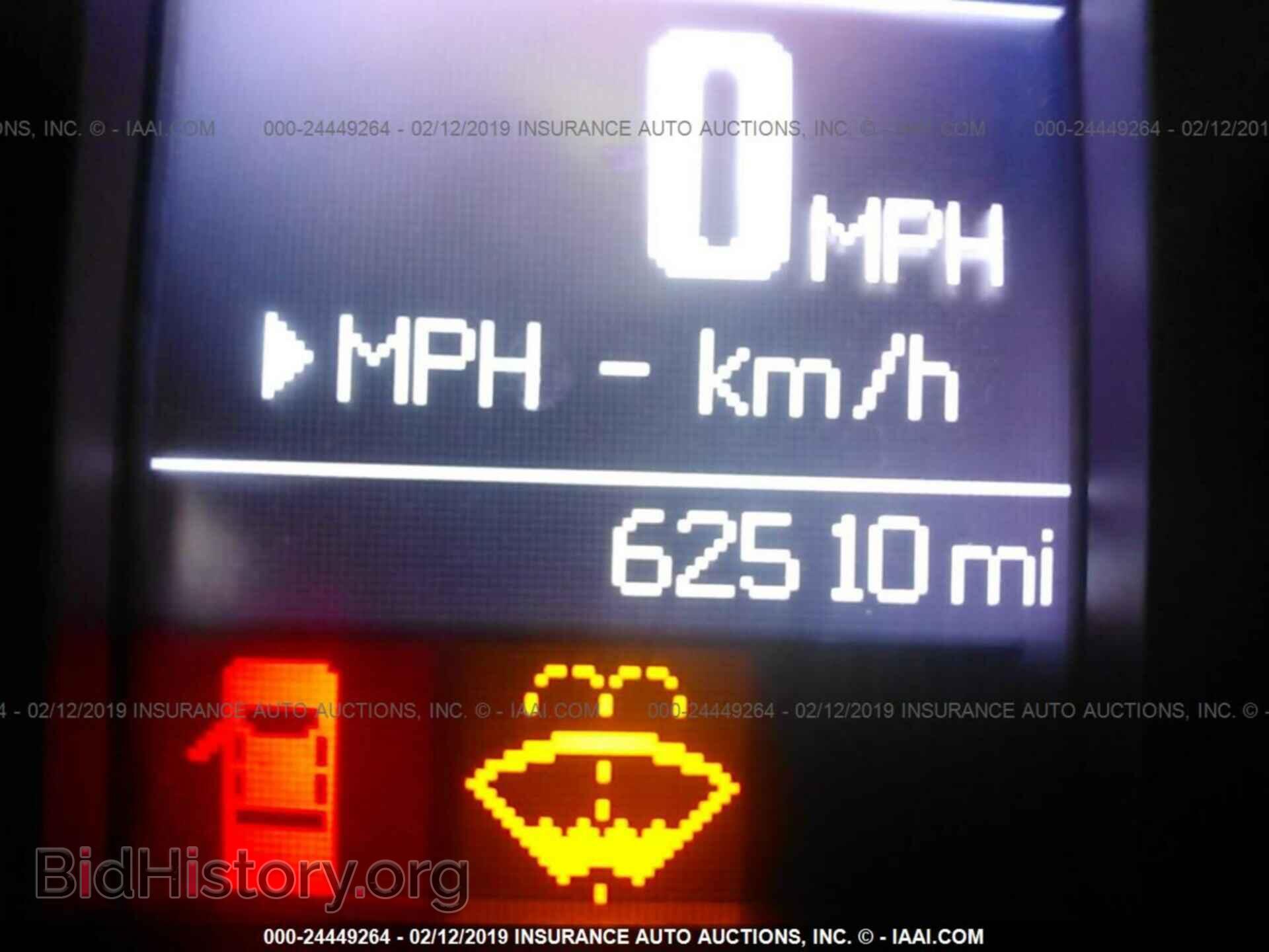 2011 CHRYSLER 300C - VIN: 2C3CA6CT3BH579510 - Фото 7