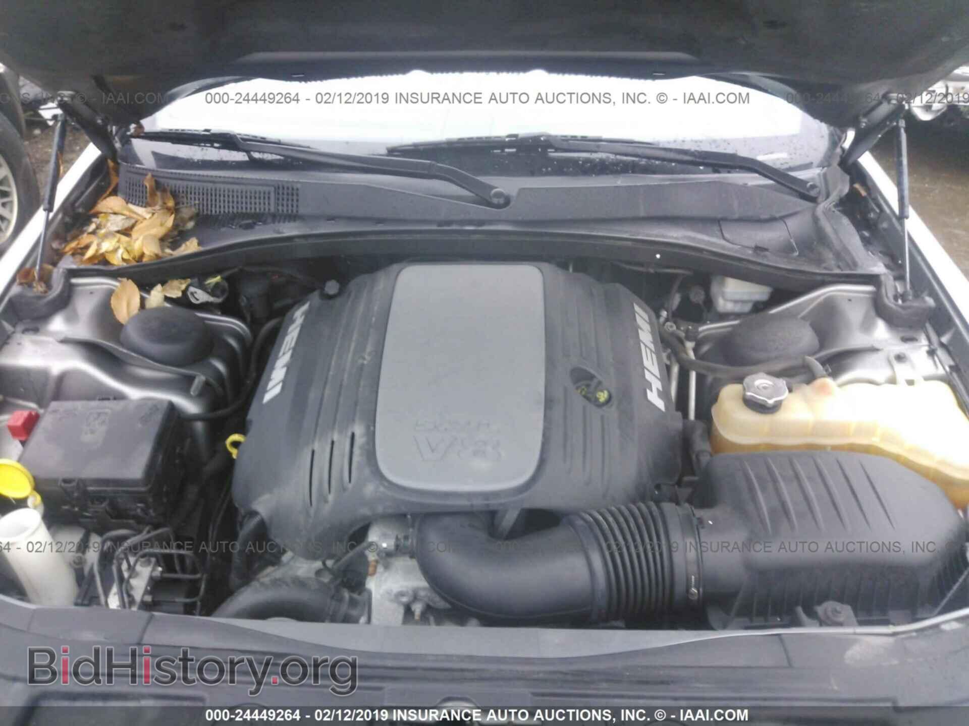 2011 CHRYSLER 300C - VIN: 2C3CA6CT3BH579510 - Фото 10