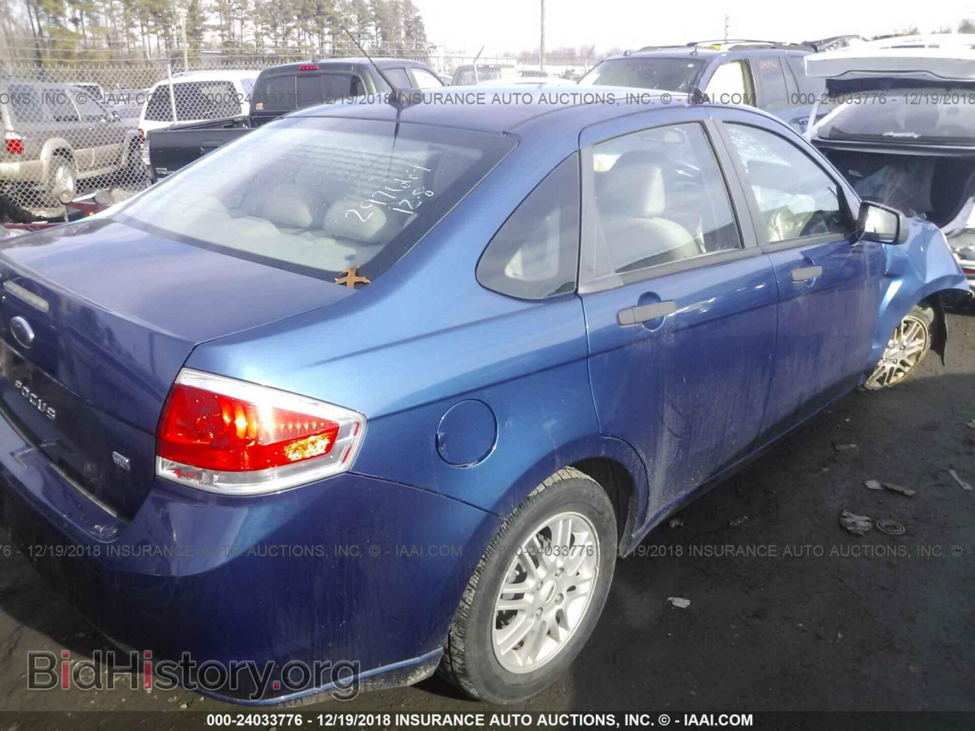 2009 FORD FOCUS - VIN: 1FAHP35N89W208177 - Фото 4