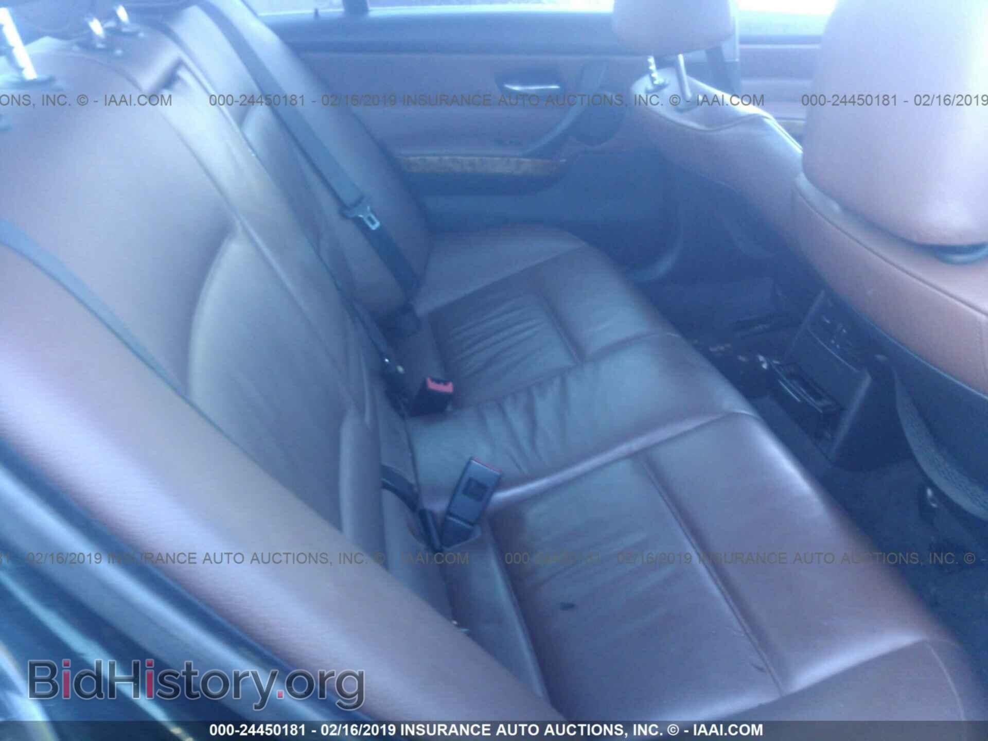 2007 BMW 335 - VIN: WBAVB73517KY61263 - Фото 8