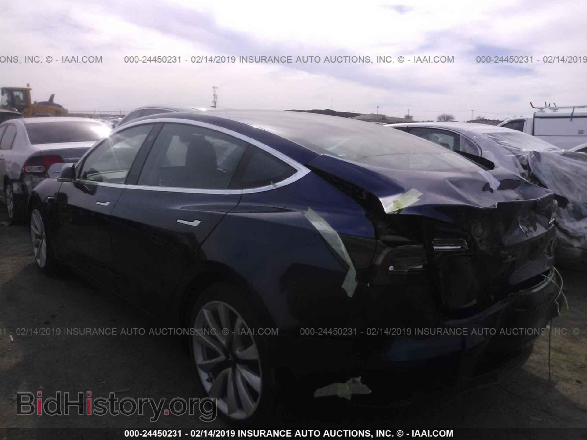 2018 TESLA MODEL 3 - VIN: 5YJ3E1EB9JF117450 - Фото 3