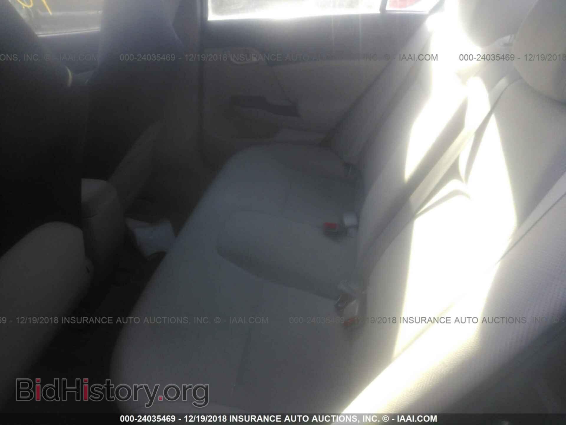 2012 HONDA CIVIC - VIN: 19XFB2F59CE336129 - Фото 8
