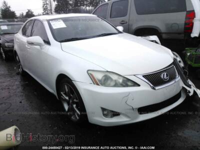 2010 Lexus IS, белый — VIN JTHBF5C25A5122650, IAAI