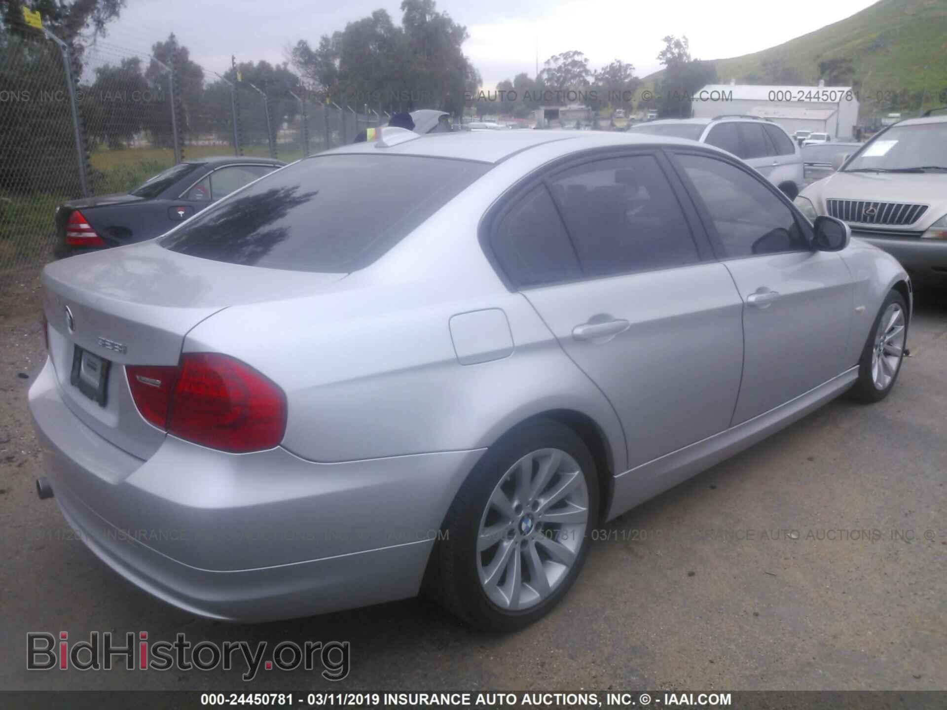 2011 BMW 328 - VIN: WBAPH5G58BNN59000 - Фото 4
