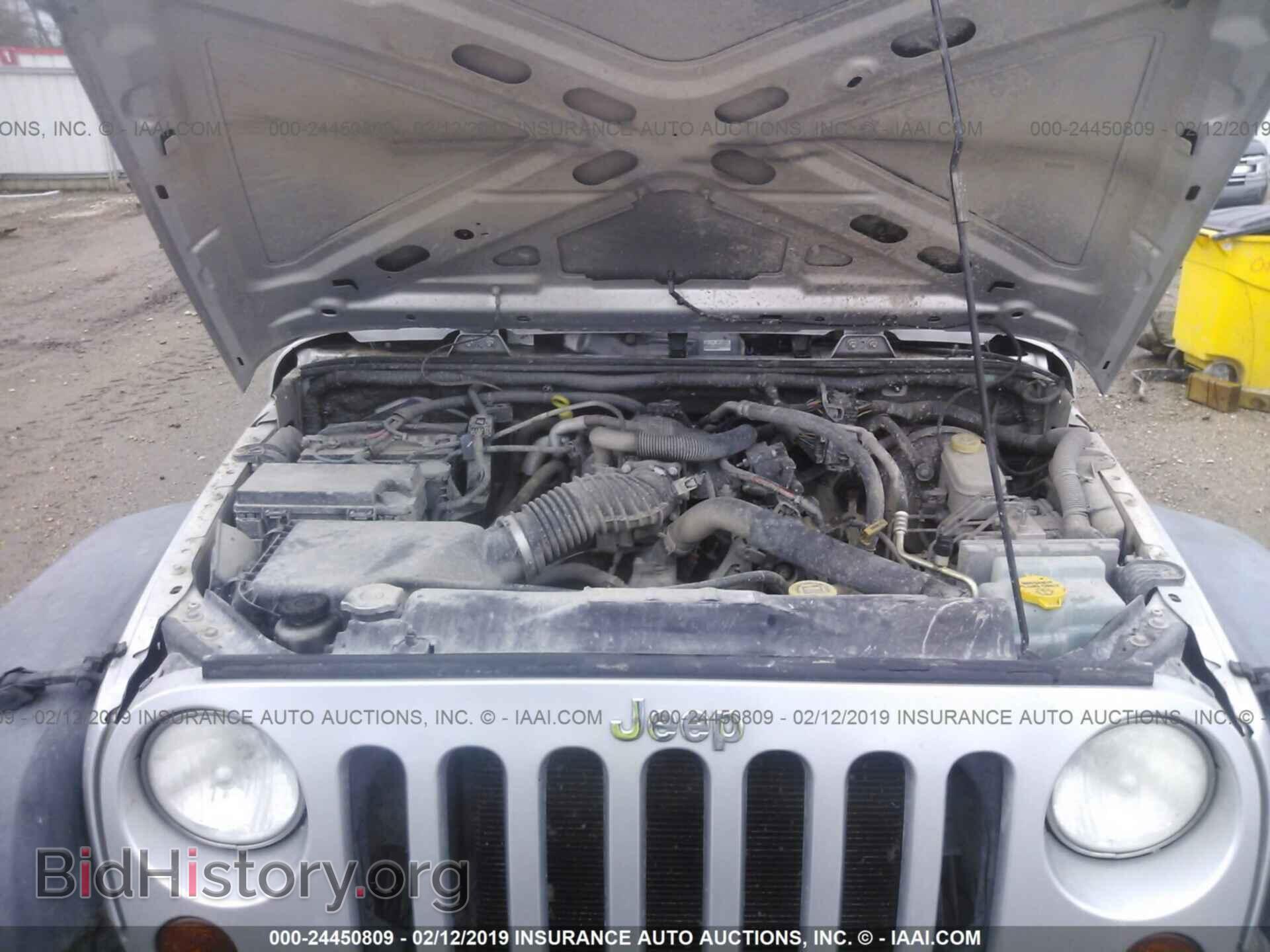 2011 JEEP WRANGLER - VIN: 1J4AA2D11BL625910 - Фото 10